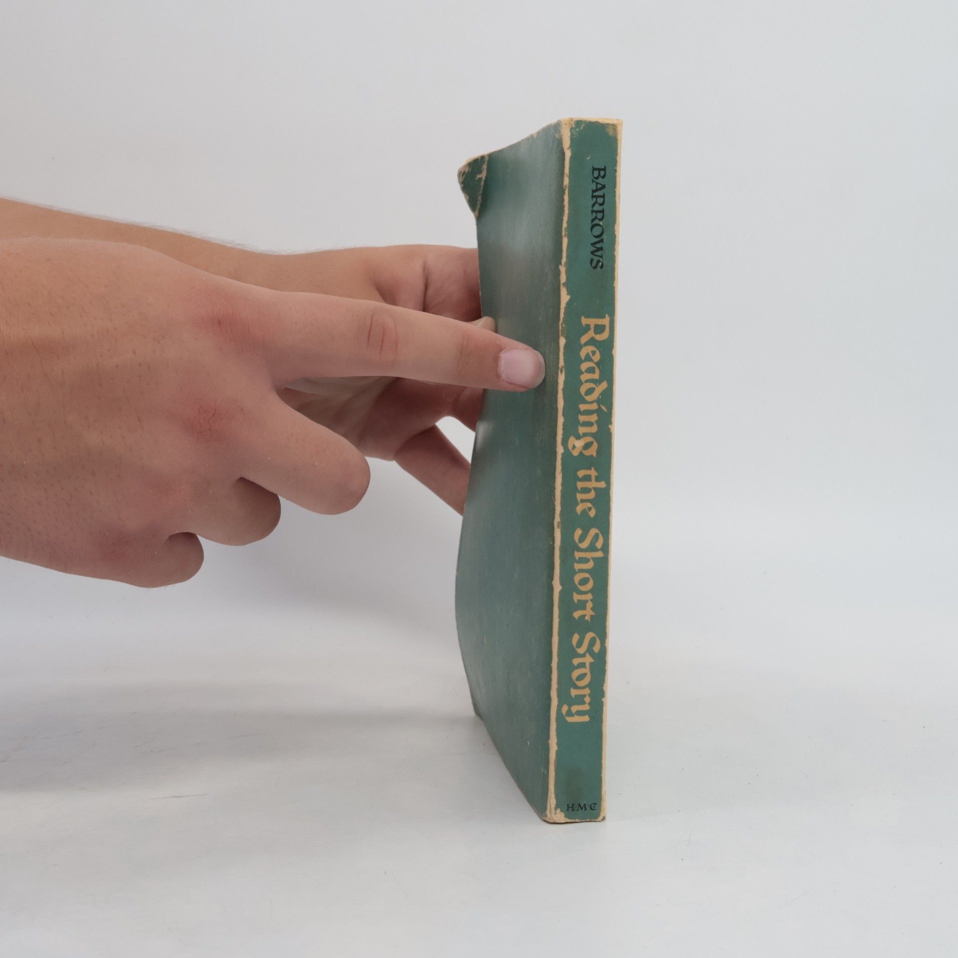 Herbert Barrows Reading the Short Story
