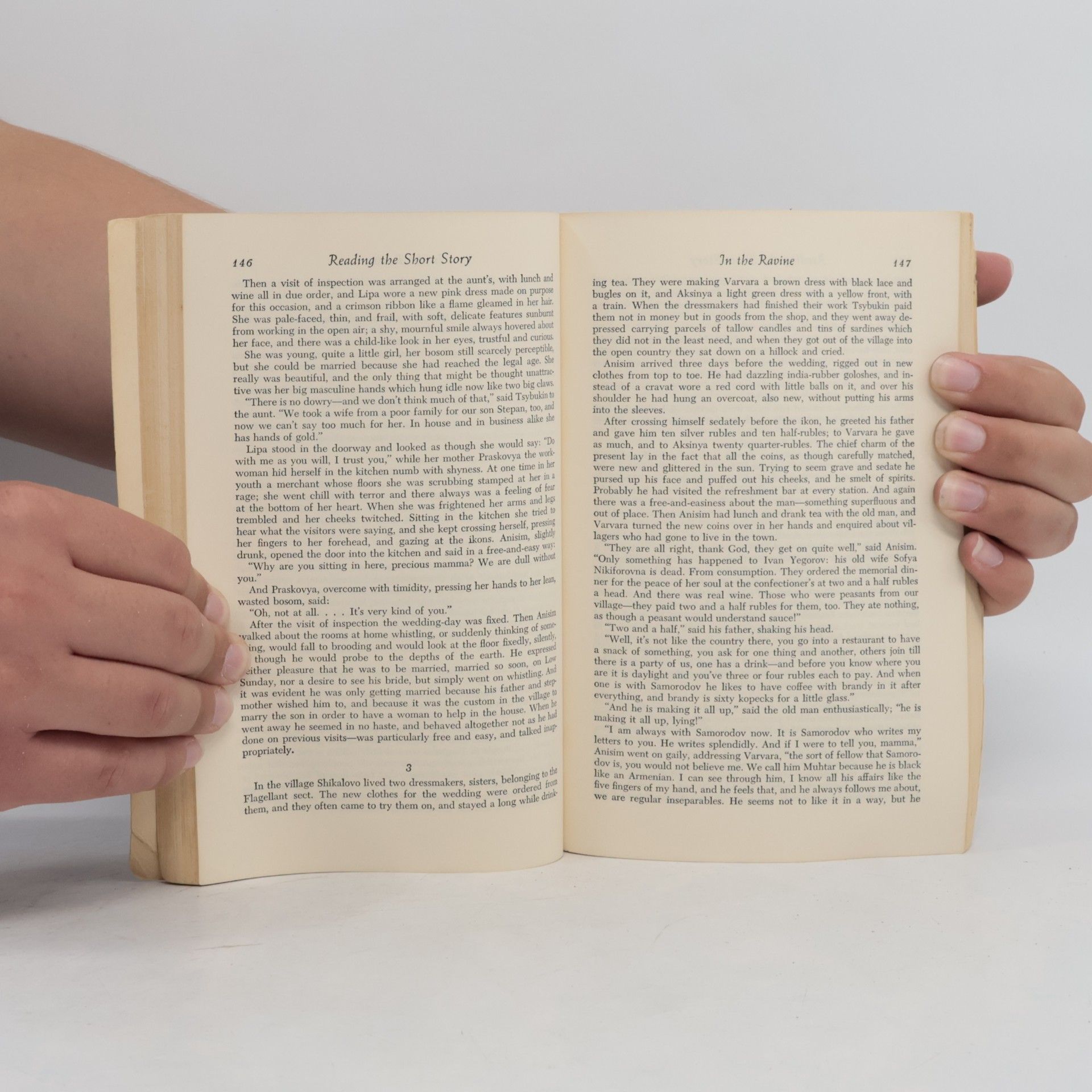 Herbert Barrows Reading the Short Story