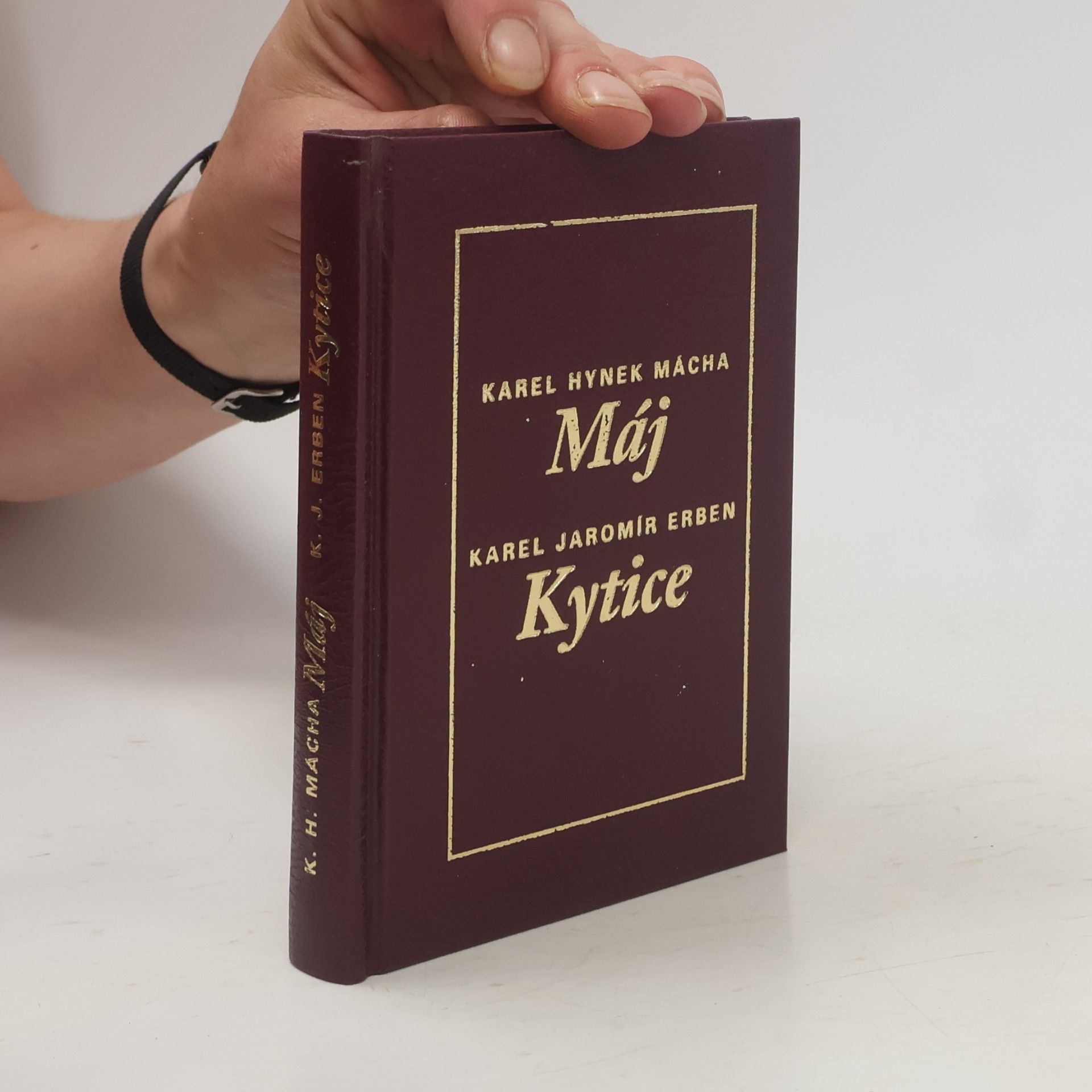 Karel Jaromír Erben Máj. Kytice