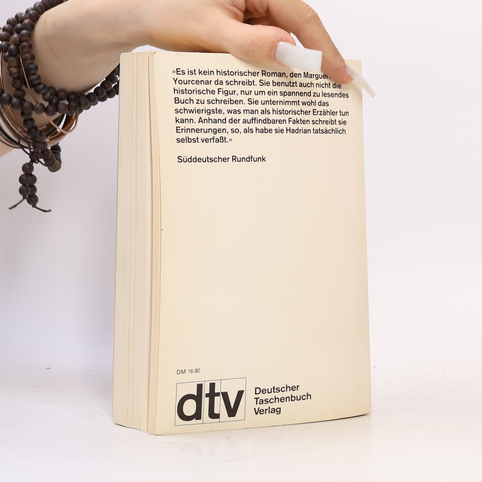 Marguerite Yourcenar Ich zähmte die Wölfin