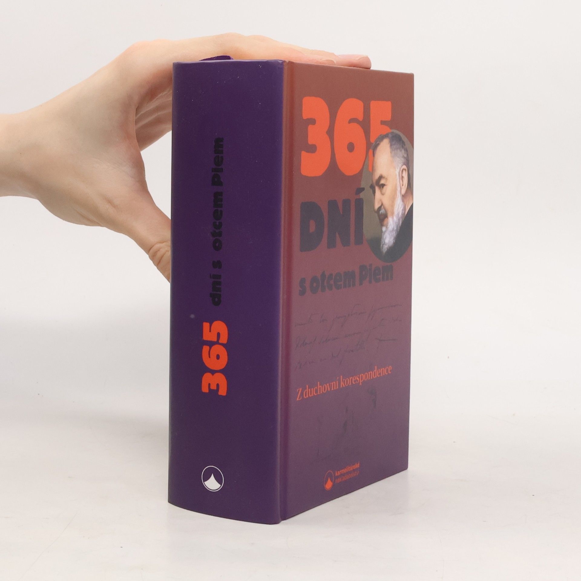365 dní s otcem Piem : z duchovní korespondence