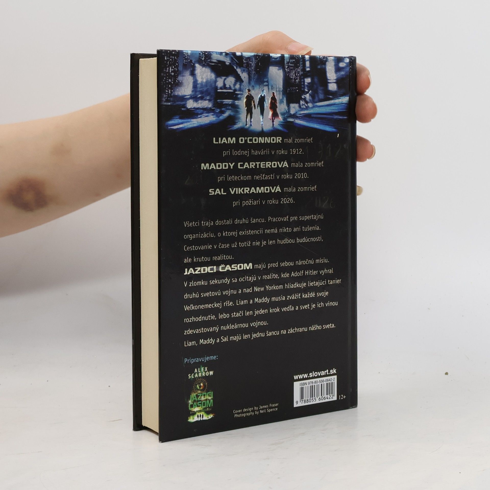 Alex Scarrow Jazdci časom: Prvá misia