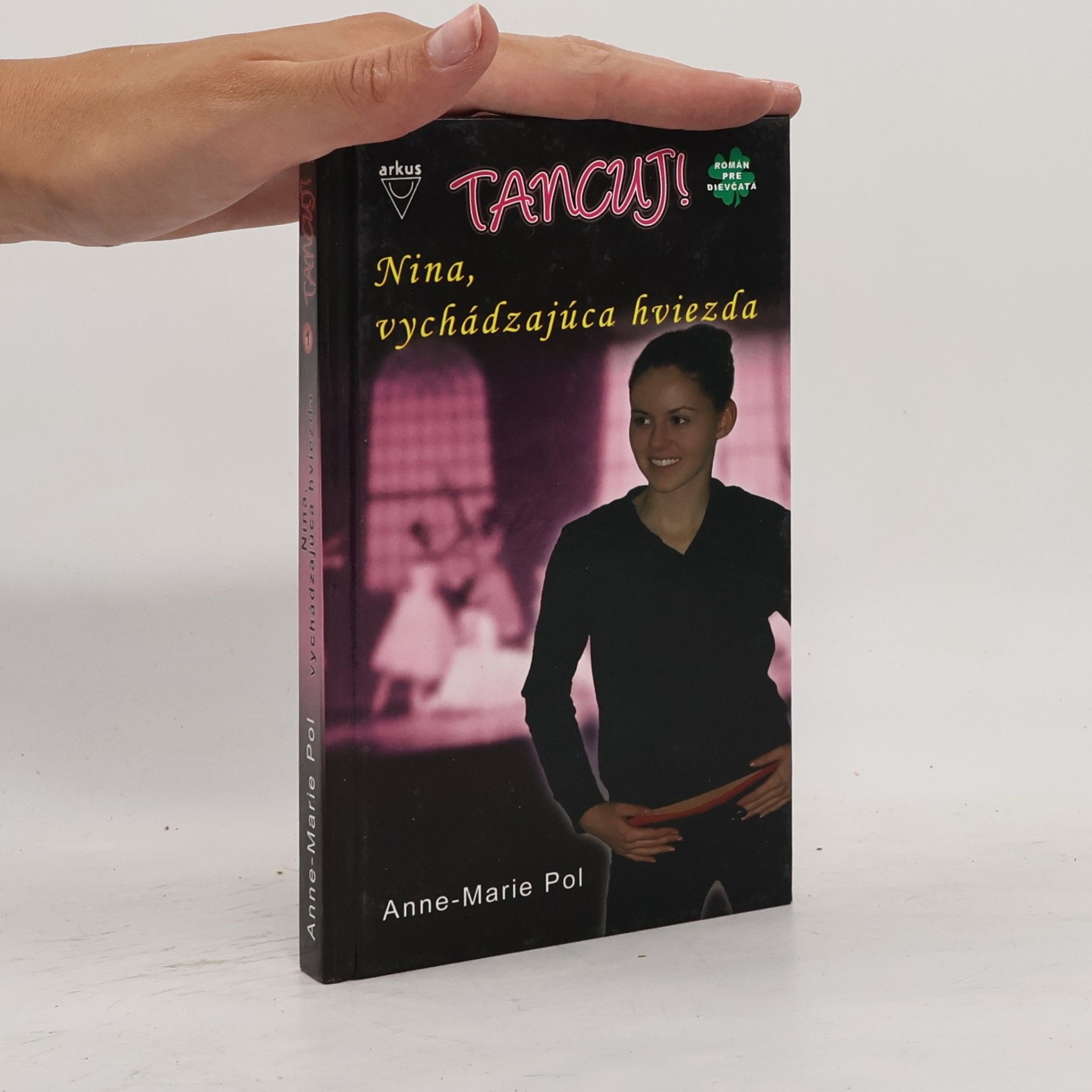 Anne-Marie Pol Nina, vychádzajúca hviezda