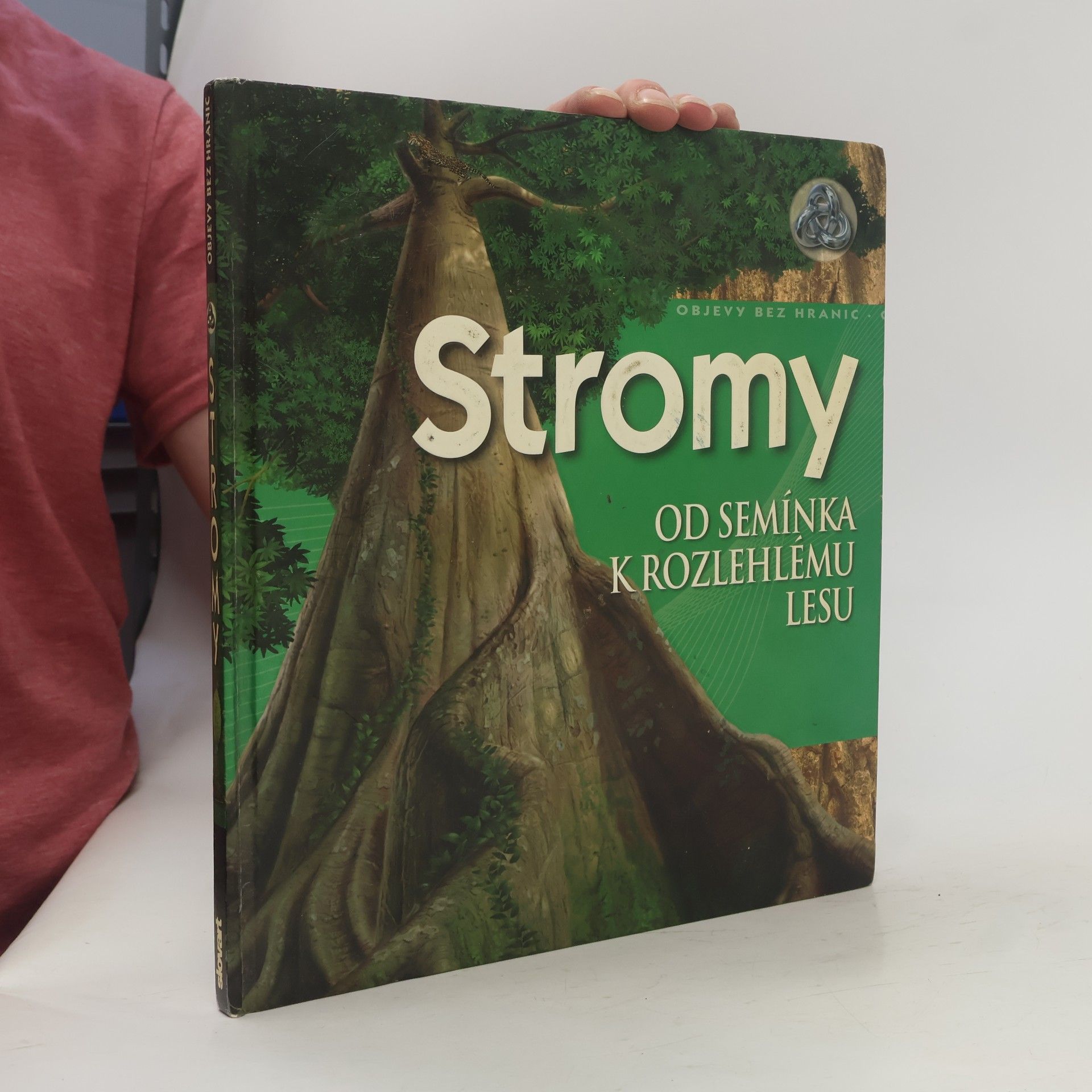 David Burnie Stromy: Od semínka k rozlehlému lesu