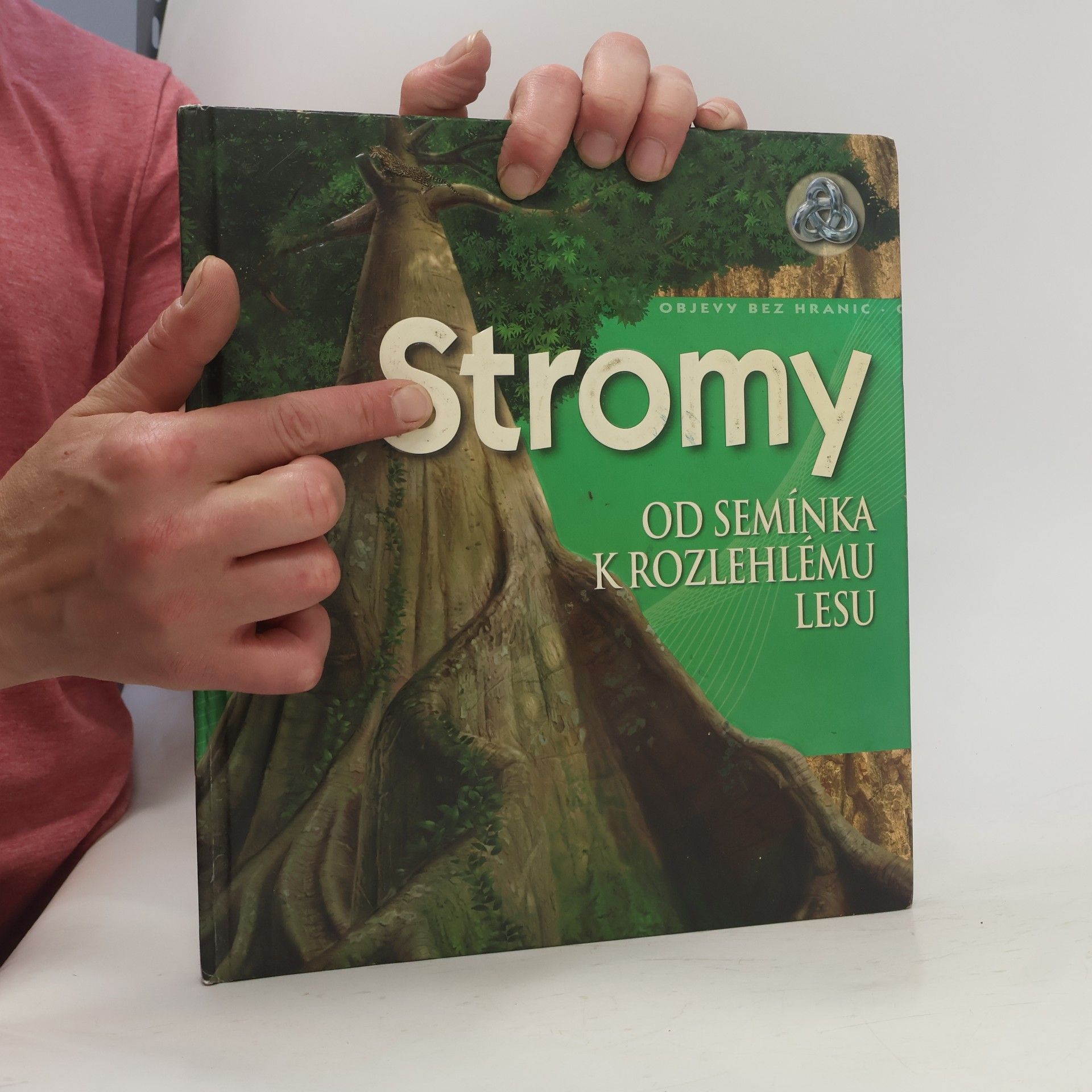 David Burnie Stromy: Od semínka k rozlehlému lesu