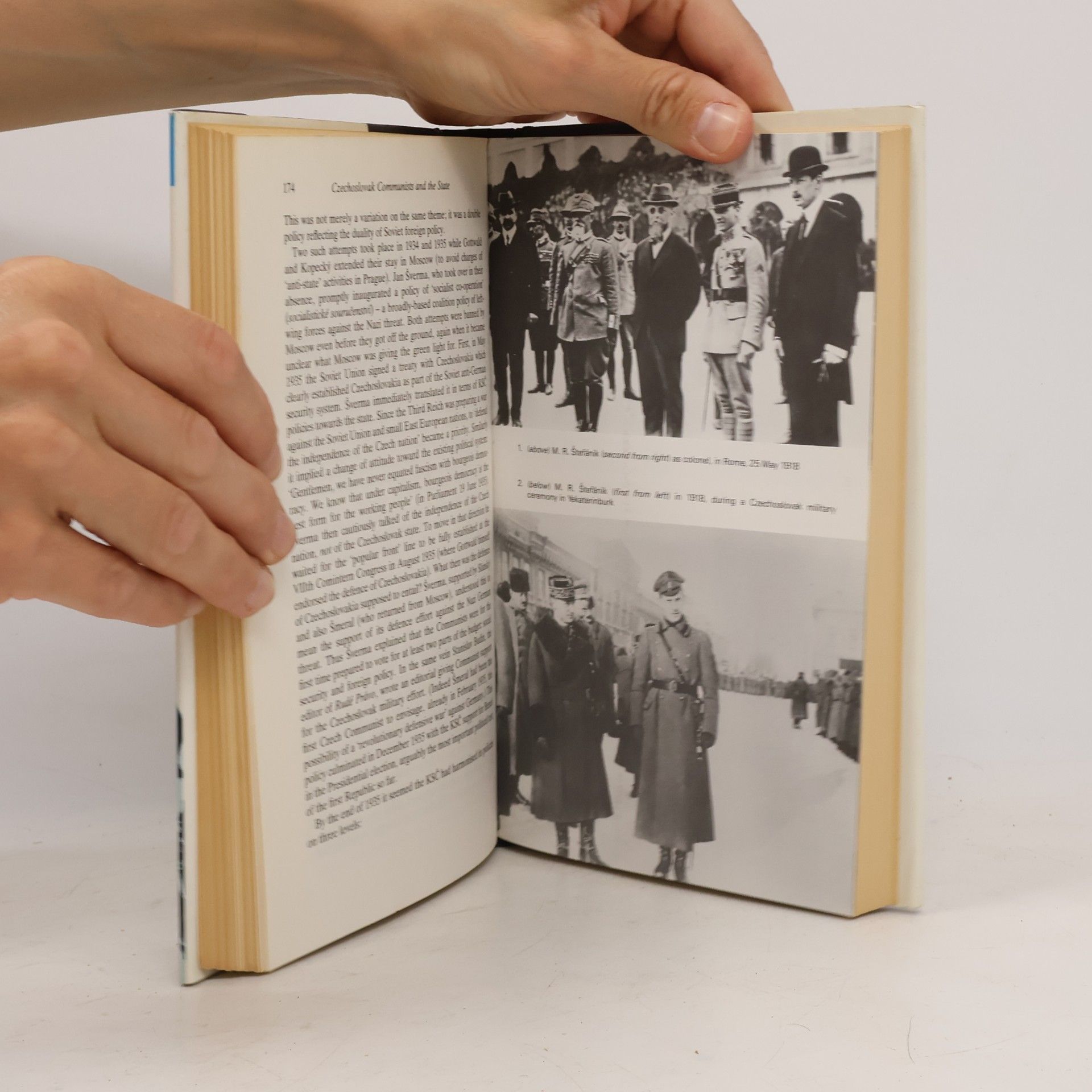 Norman Stone Czechoslovakia Crossroads and Crises 1918 - 88