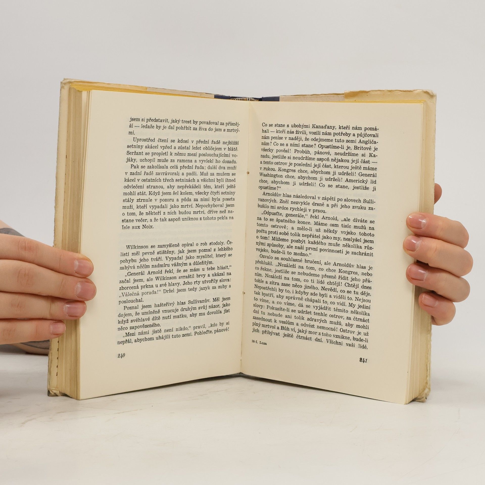 Kenneth Lewis Roberts Luza ve zbrani