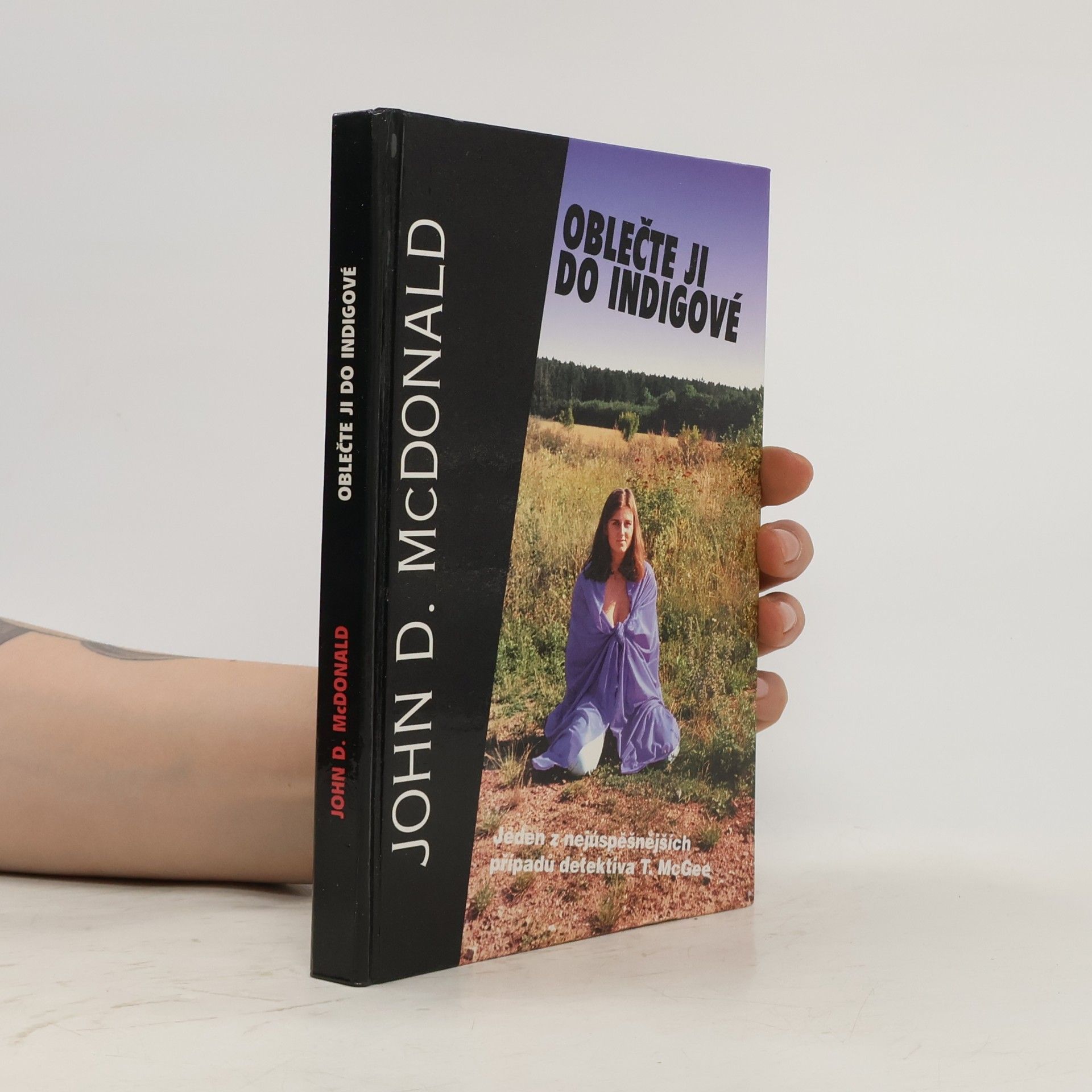 John D. MacDonald Oblečte ji do indigové