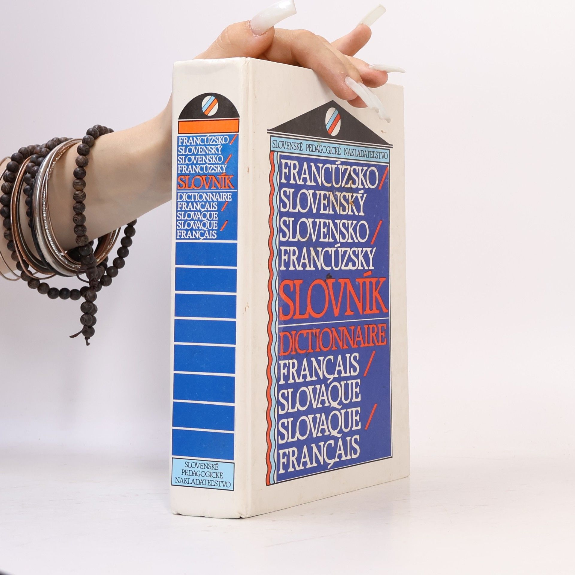Hana Mináriková Francúzsko-slovenský, slovensko-francúzský slovník