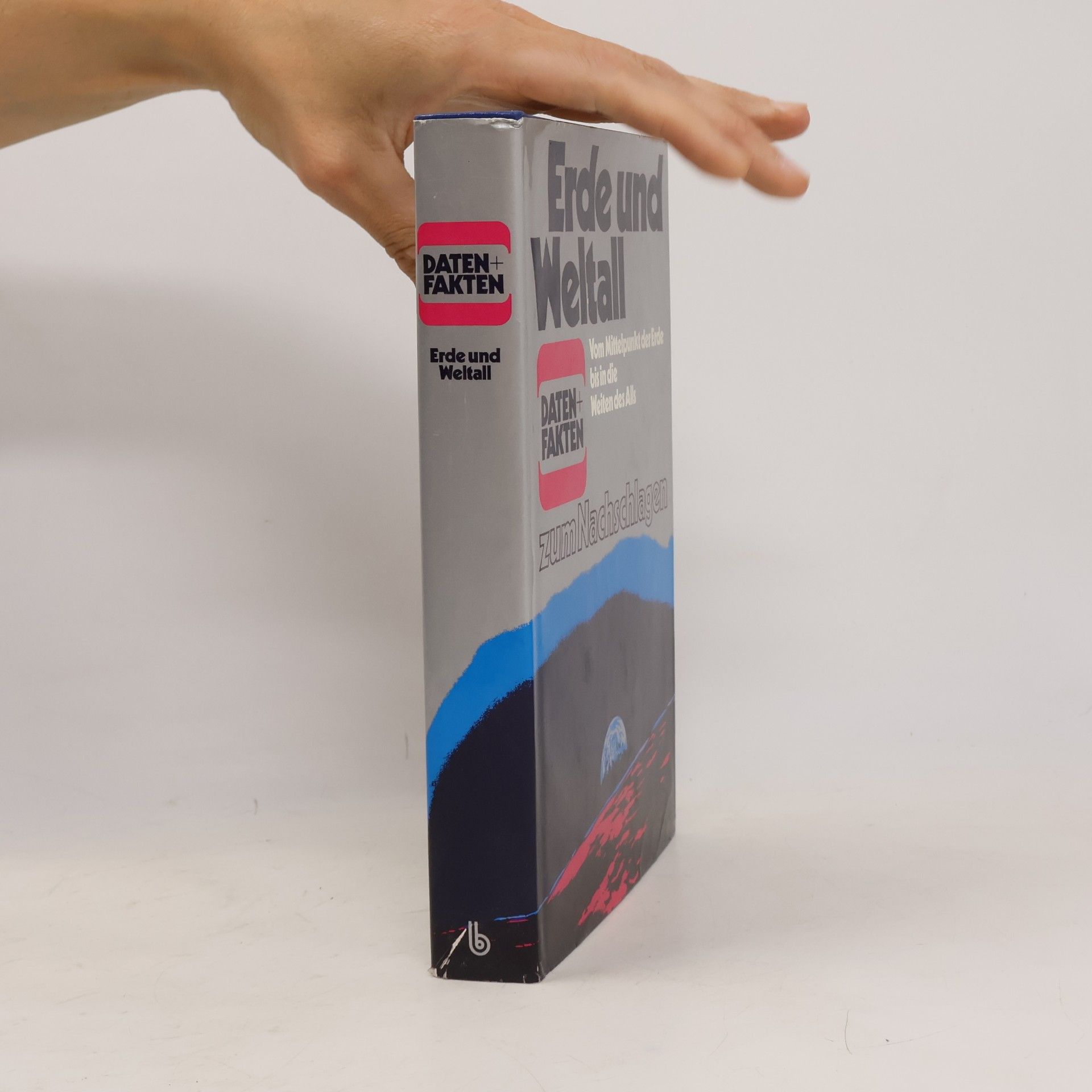 J. Kleczek Das Weltall und unsere Erde