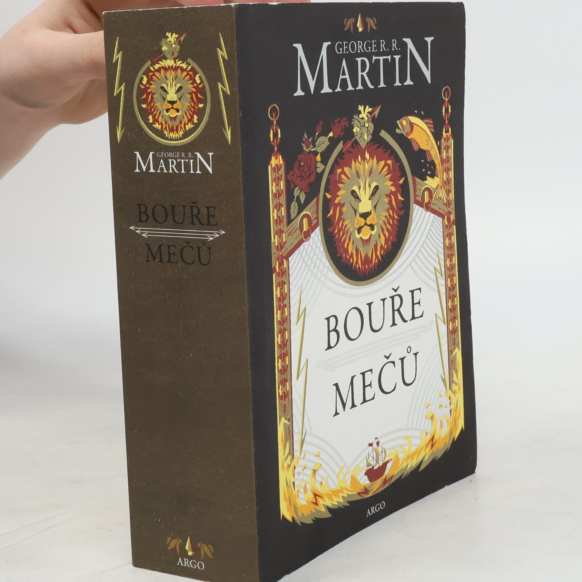 George R. R. Martin Bouře mečů