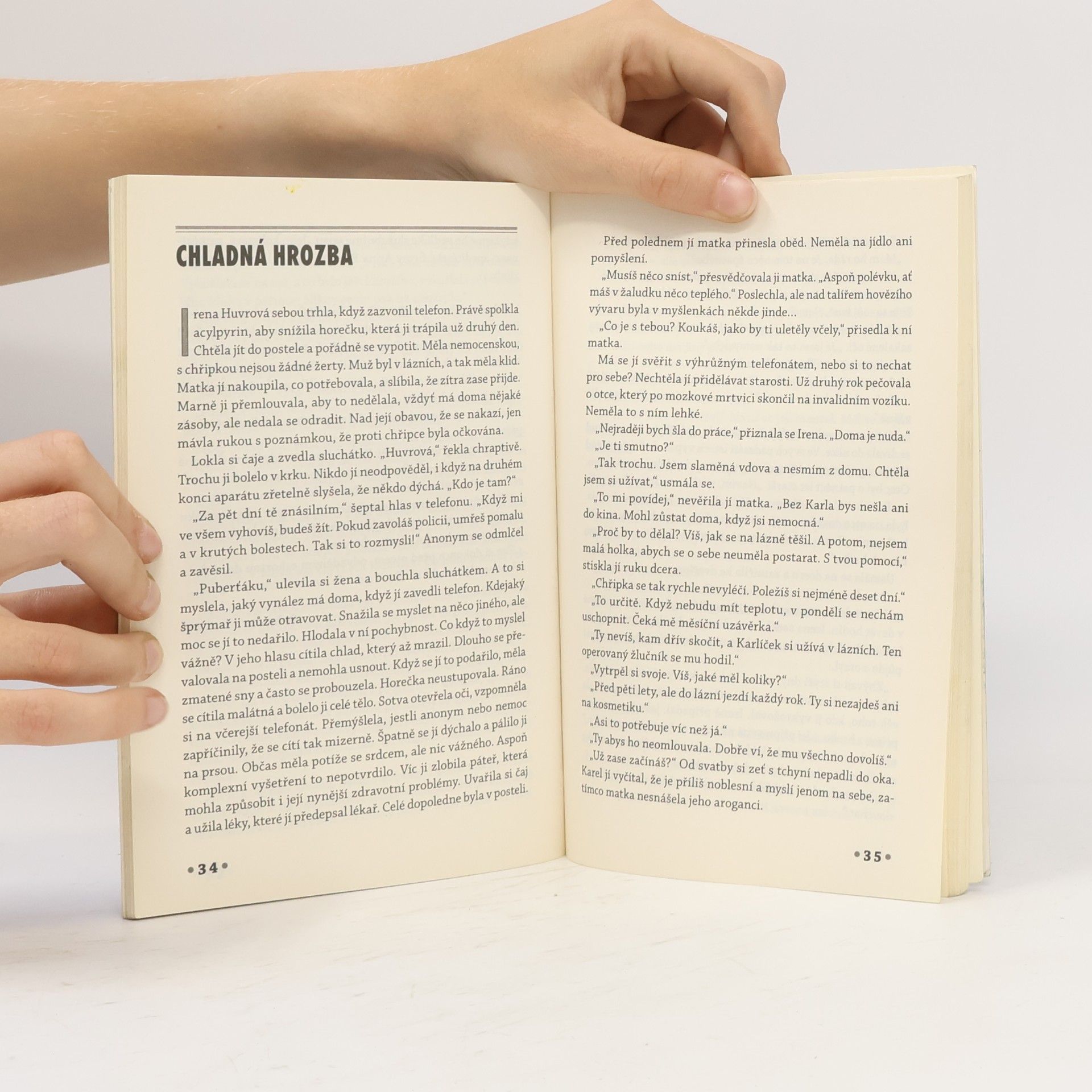 Autores varios Vražedná maska. Nenápadný šmírák. Mrtvá v betonu