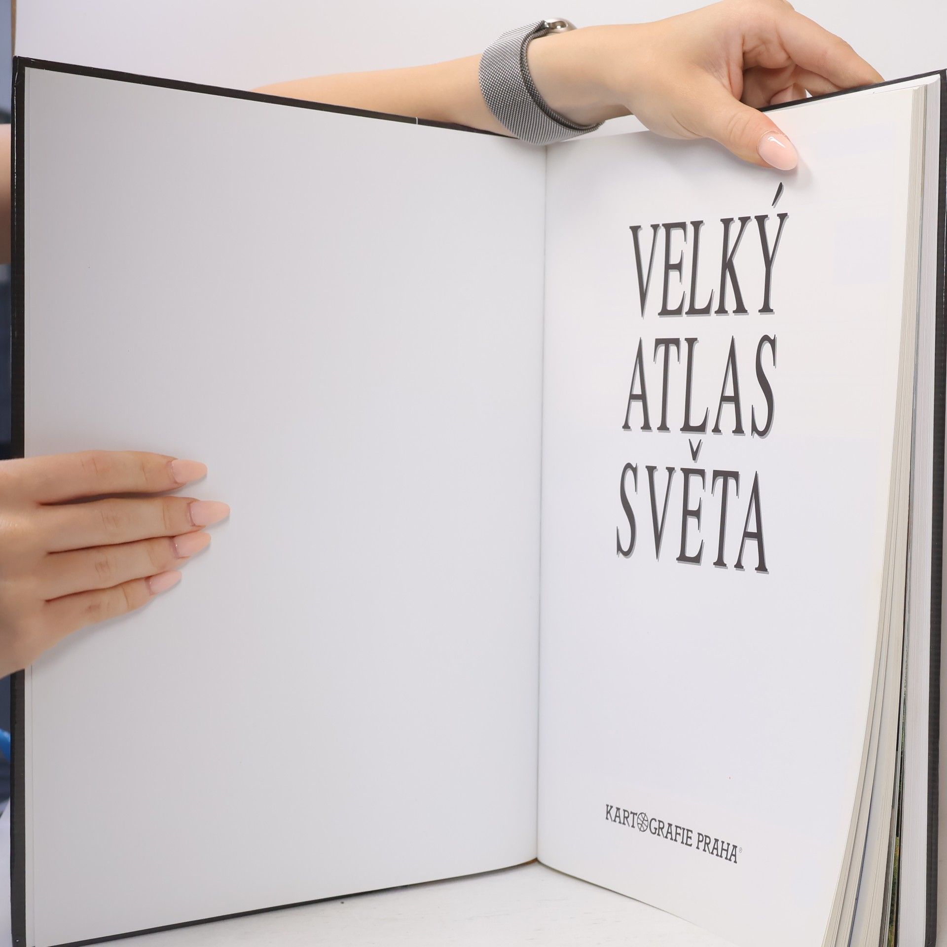 Jiří Martínek Velký atlas světa
