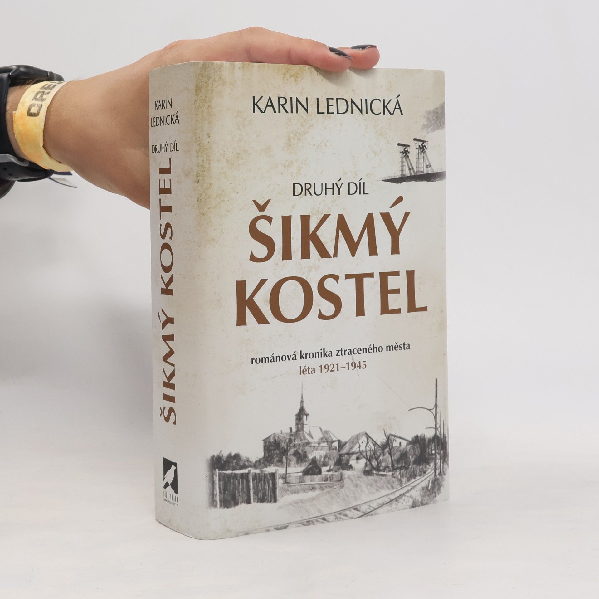 Karin Lednická Šikmý kostel 2