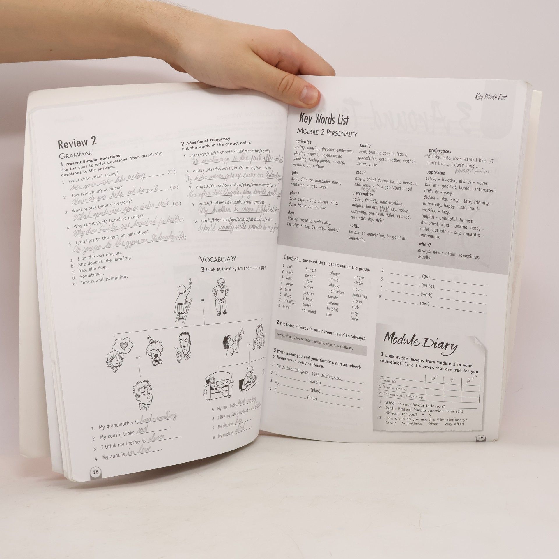 Christina Ruse New Opportunities : Elementary : Student's Book : [with Mini-Dictionary]