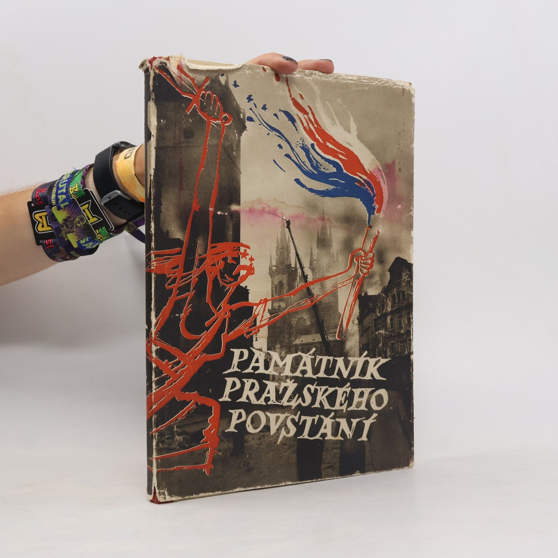 Jan Drda Památník pražského povstání 1945. Na paměť slavných dnů povstání pražského lidu 1945 ... k prvému výročí 1946