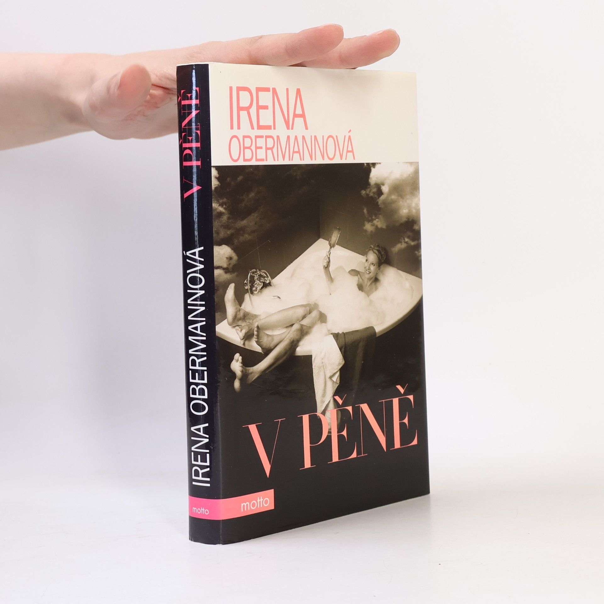 Irena Obermannová V pěně