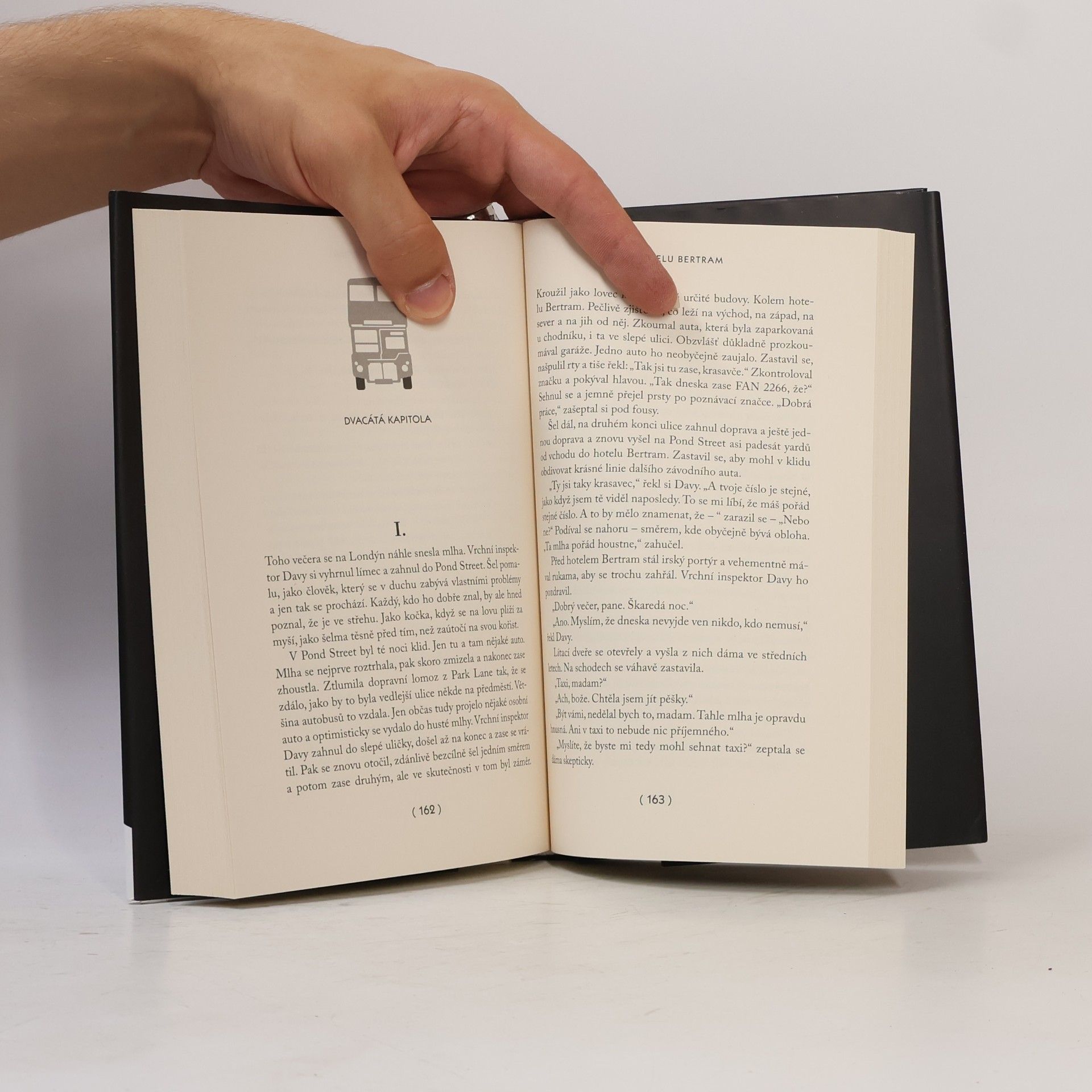 Agatha Christie V hotelu Bertram