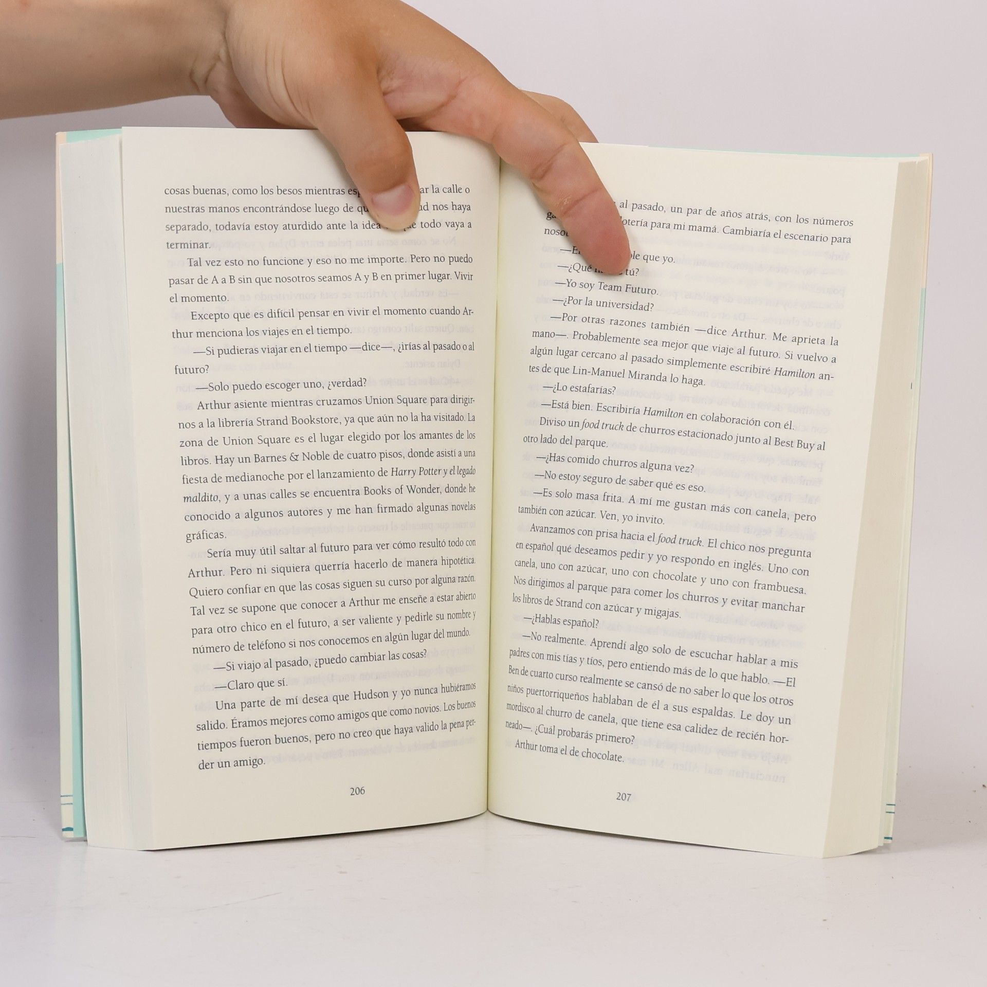 Becky Albertalli ¿Y si fuéramos nosotros?
