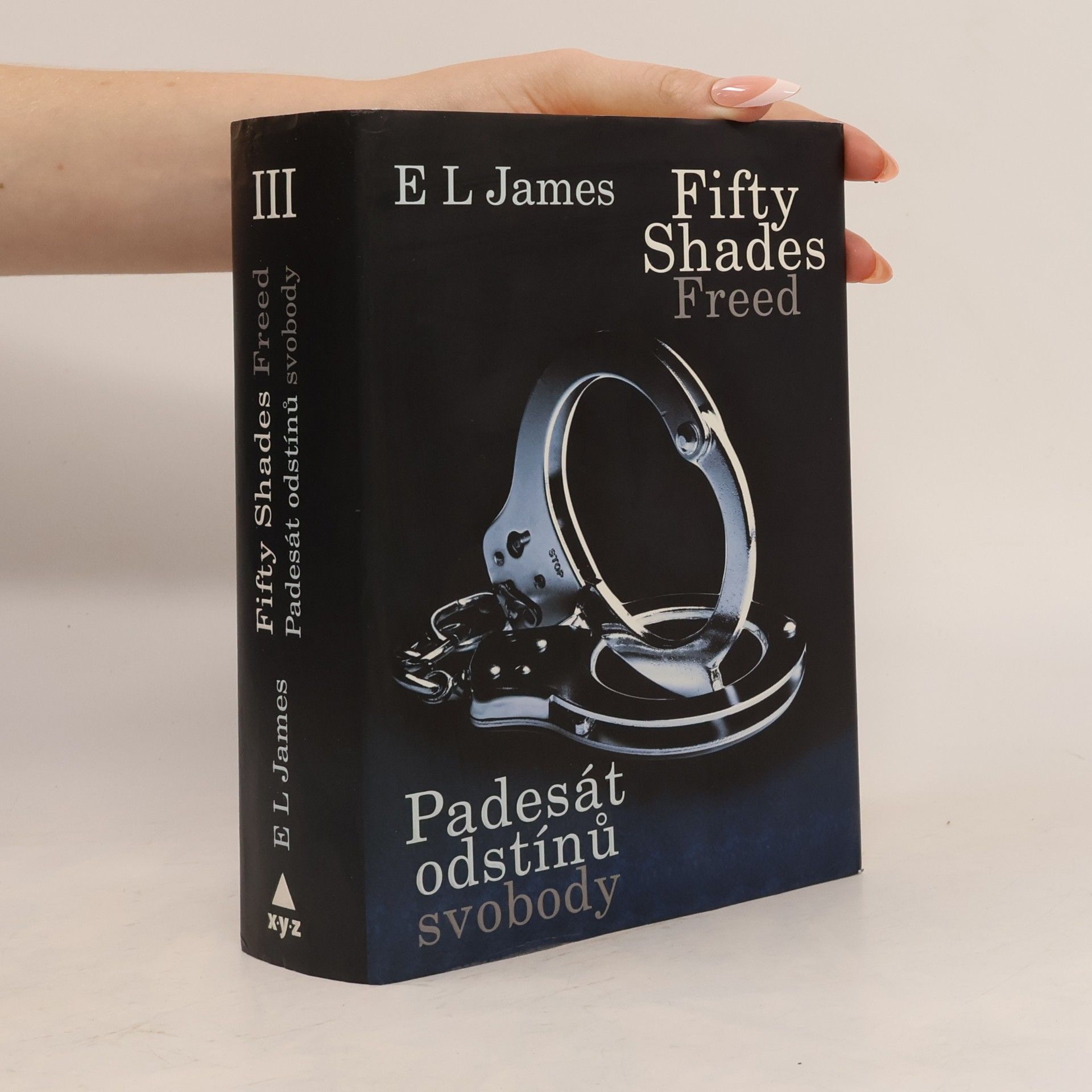E. L. James Padesát odstínů svobody