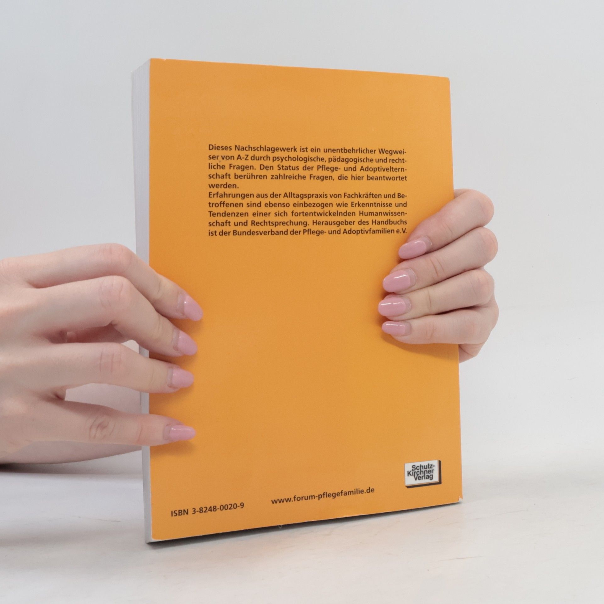 Handbuch für Pflege- und Adoptiveltern