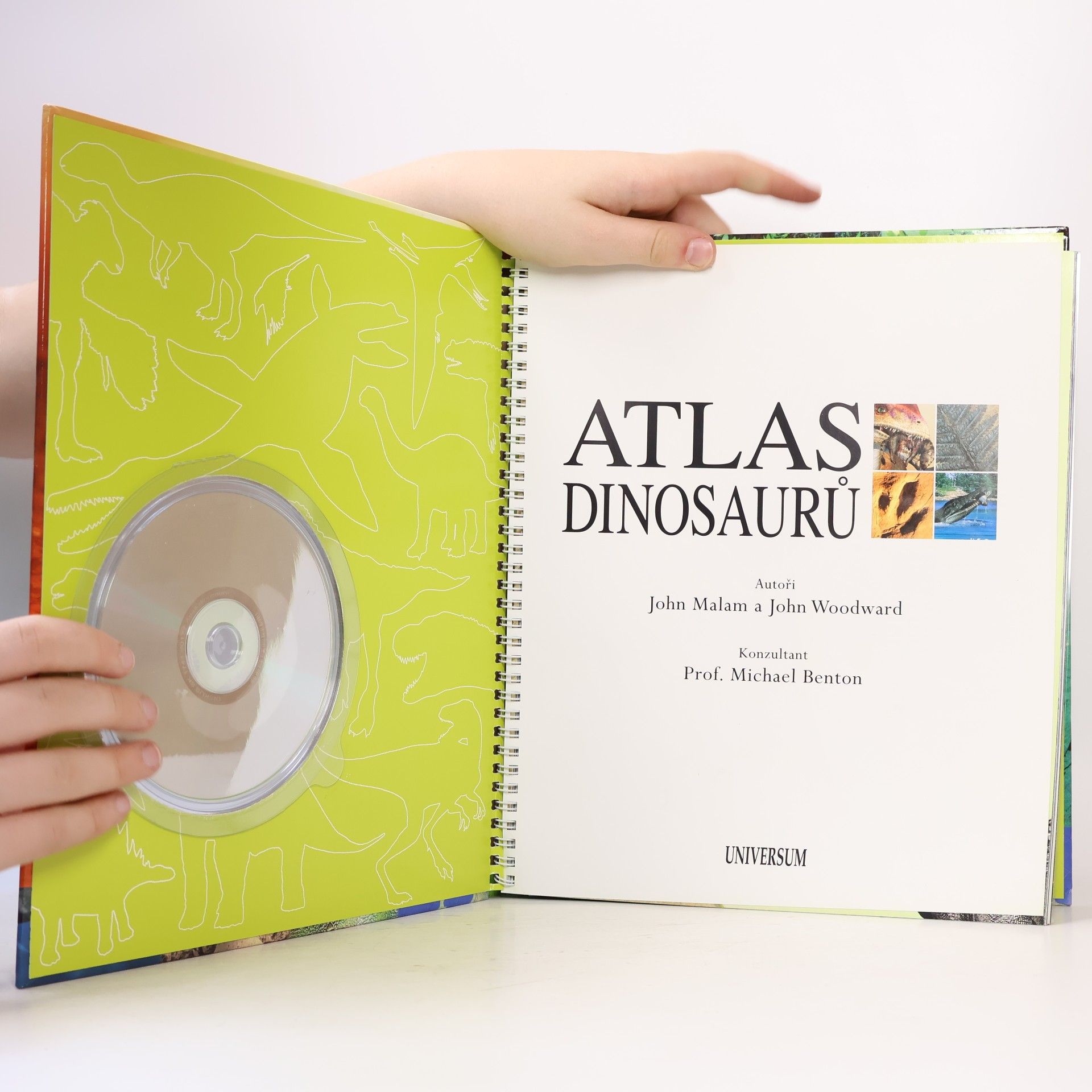 John Malam Atlas dinosaurů. Úžasná cesta zaniklým světem