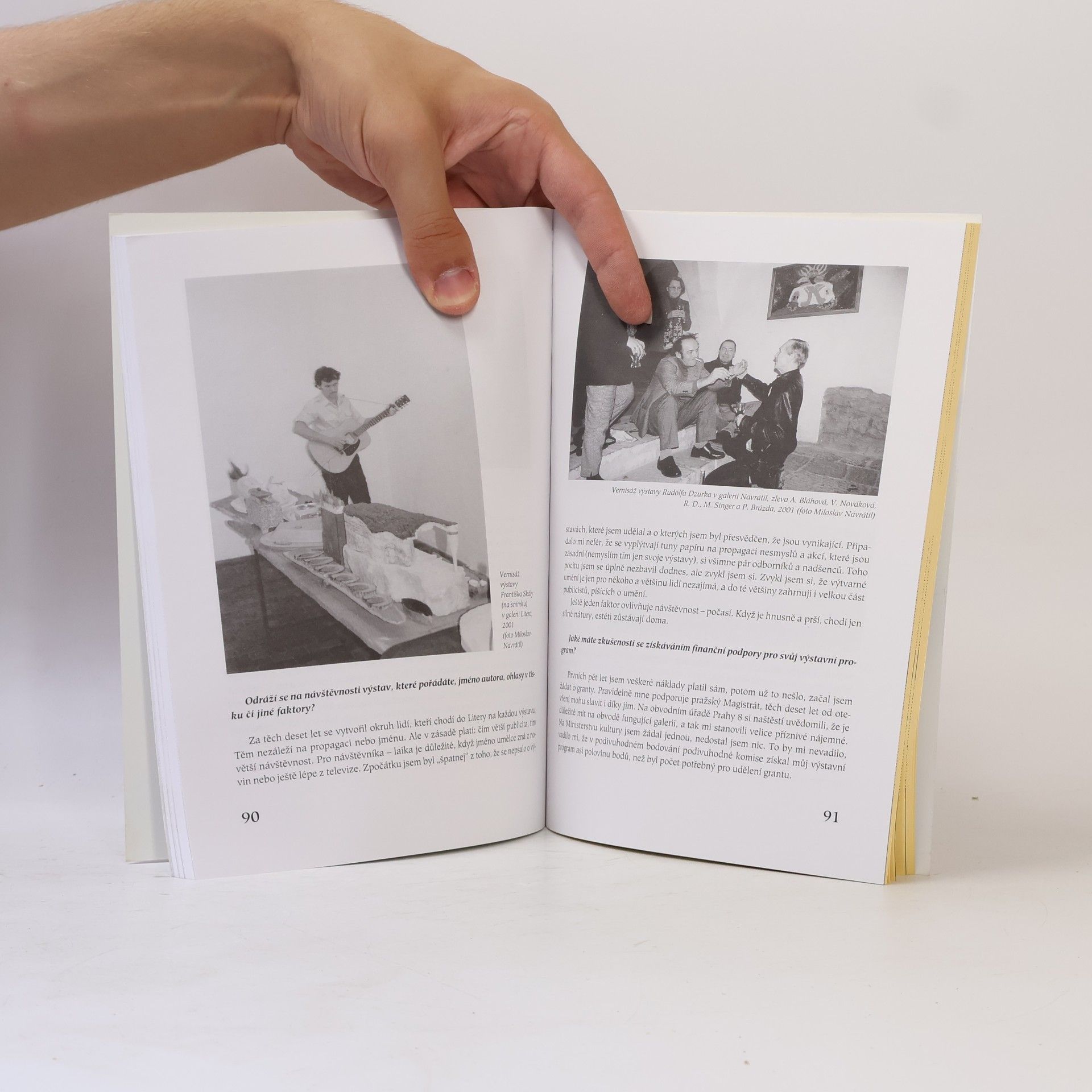 Collectif d'auteurs Kritická Příloha 21., Revolver revue