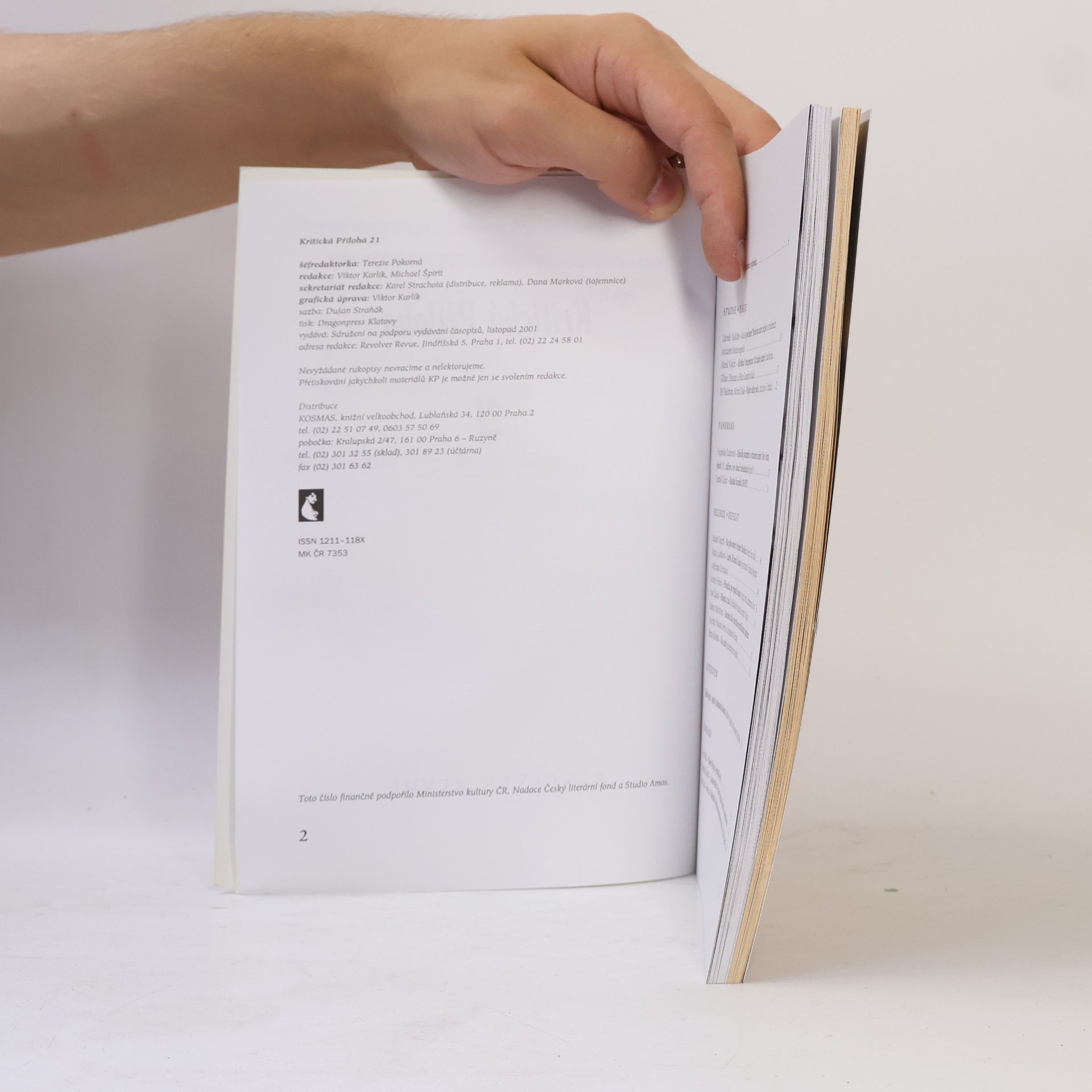 Collectif d'auteurs Kritická Příloha 21., Revolver revue