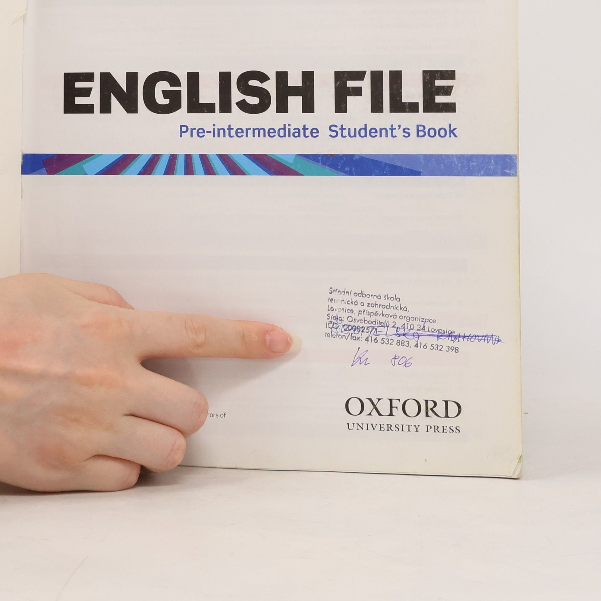 Christina Latham-Koenig English file. Pre-intermediate. Student's book