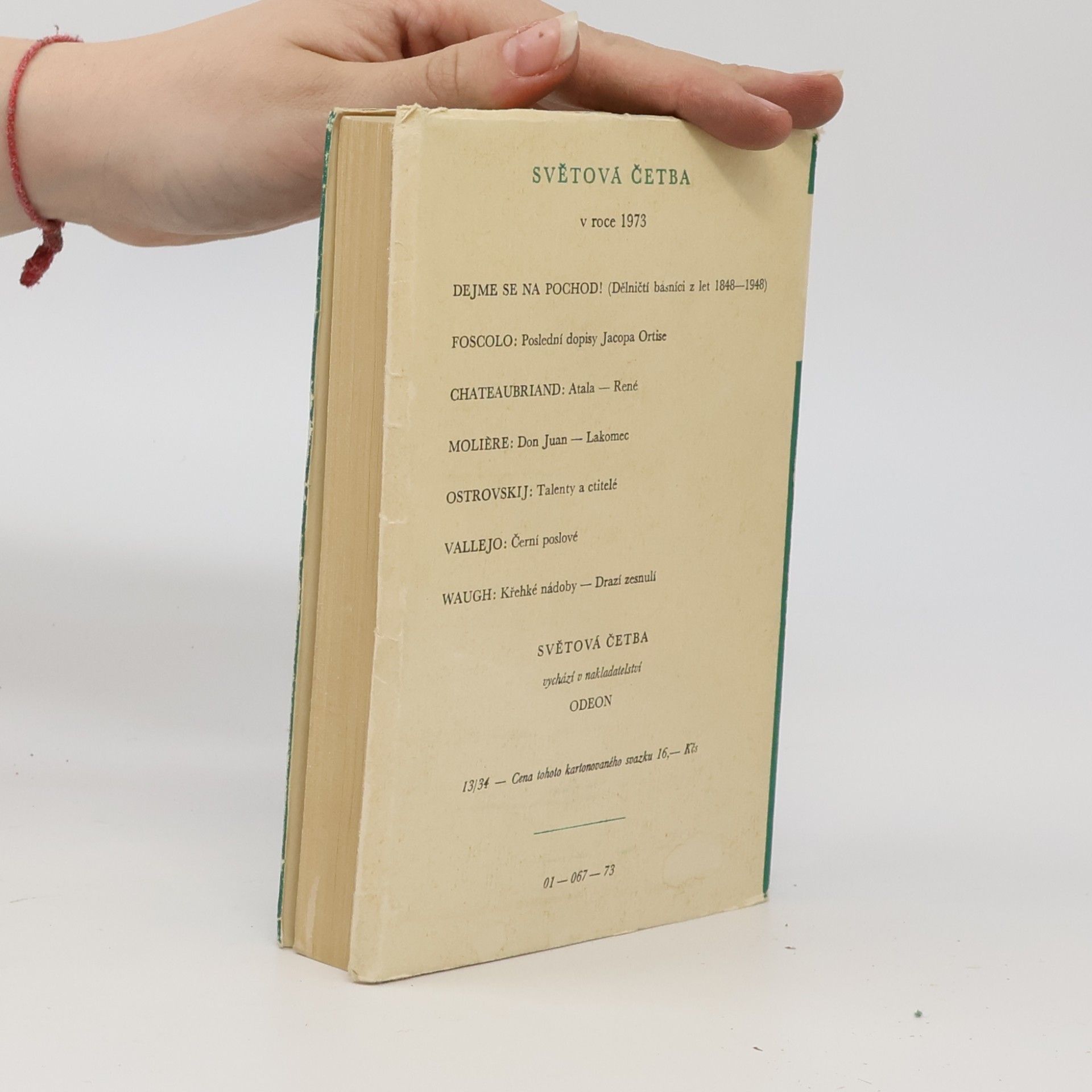 Evelyn Waugh Křehké nádoby. Drazí zesnulí