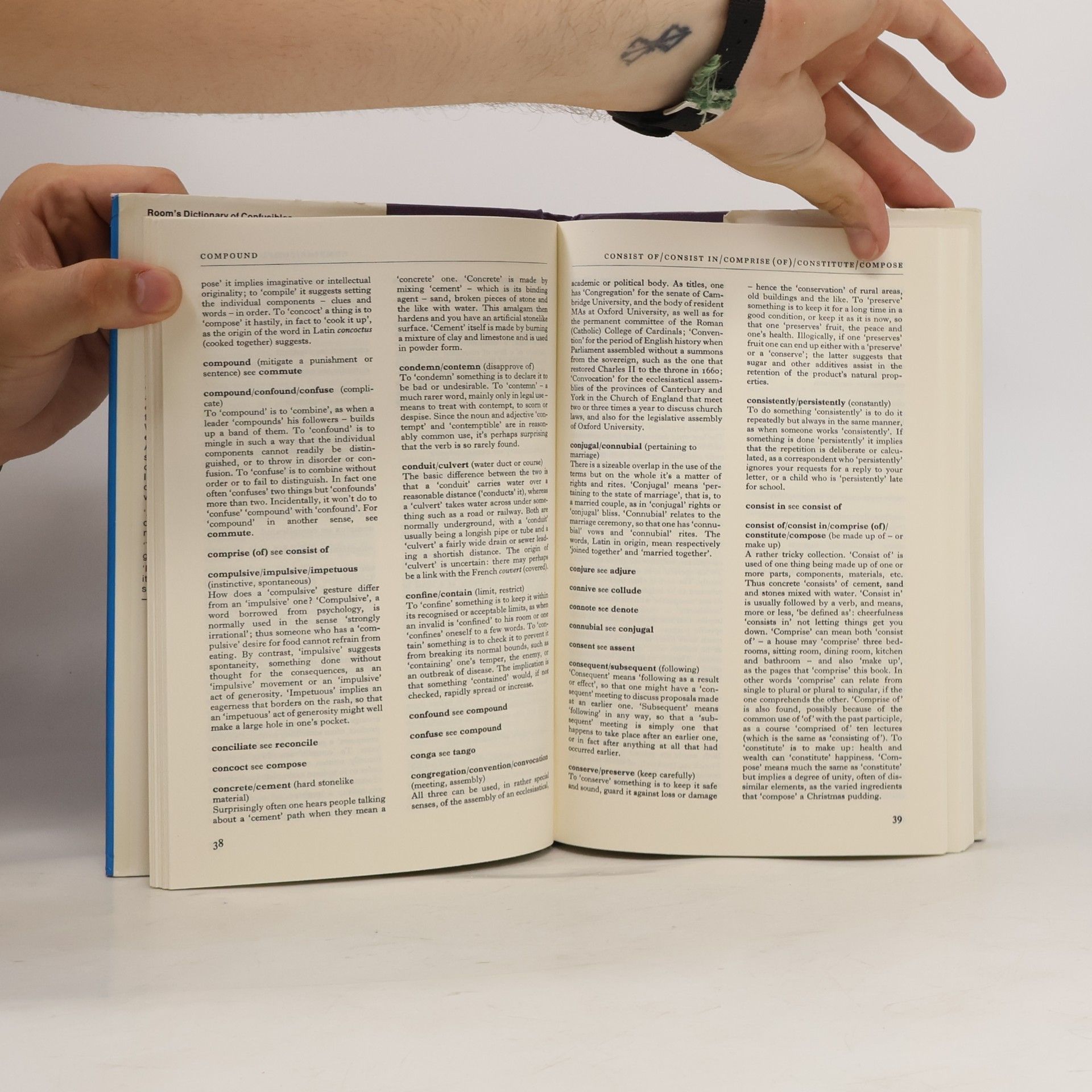 Adrian Room Room's Dictionary of Confusibles