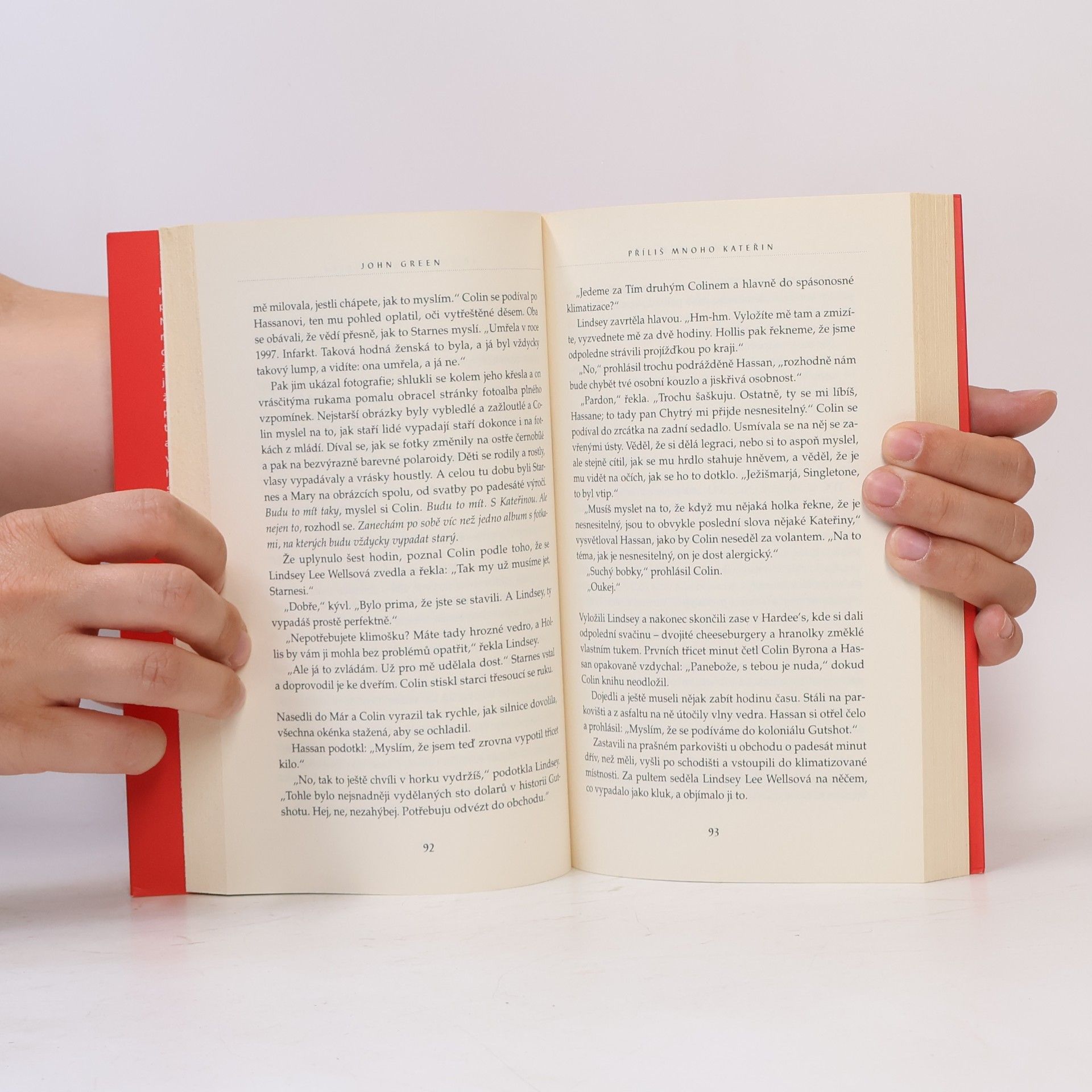 John Green Příliš mnoho Kateřin