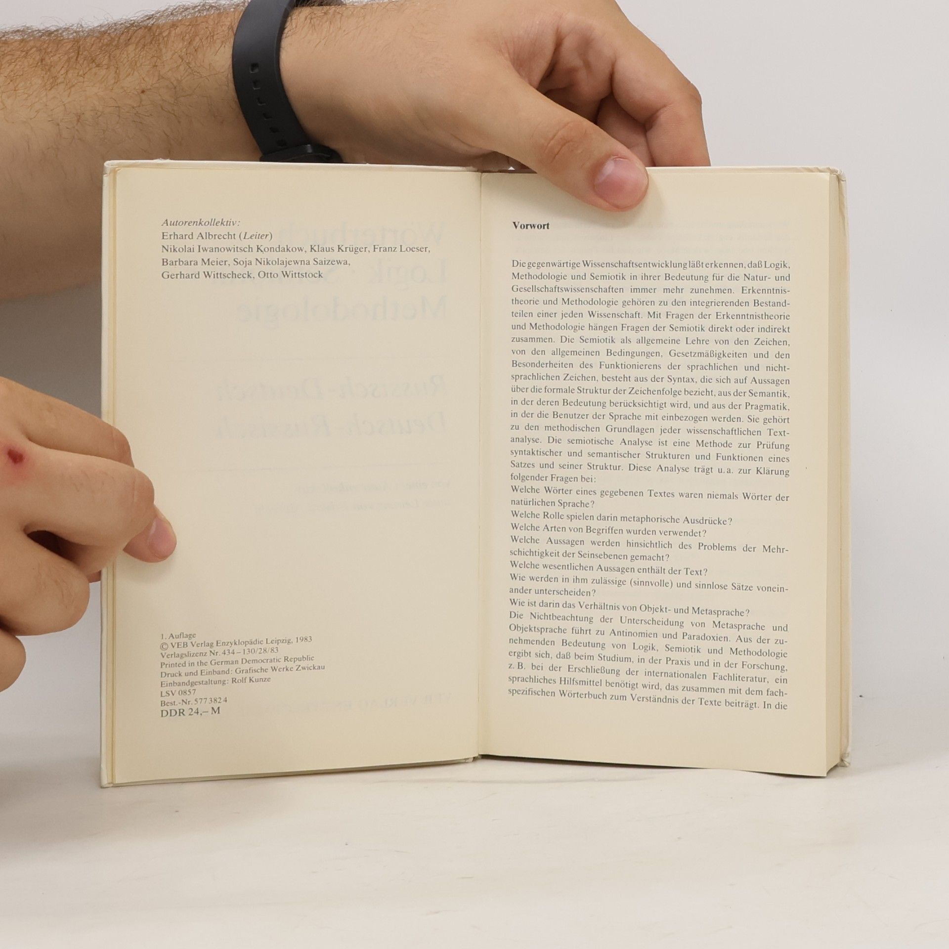 Erhard Albrecht Wörterbuch Logik, Semiotik, Methodologie. Russisch-Deutsch, Deutsch-Russisch