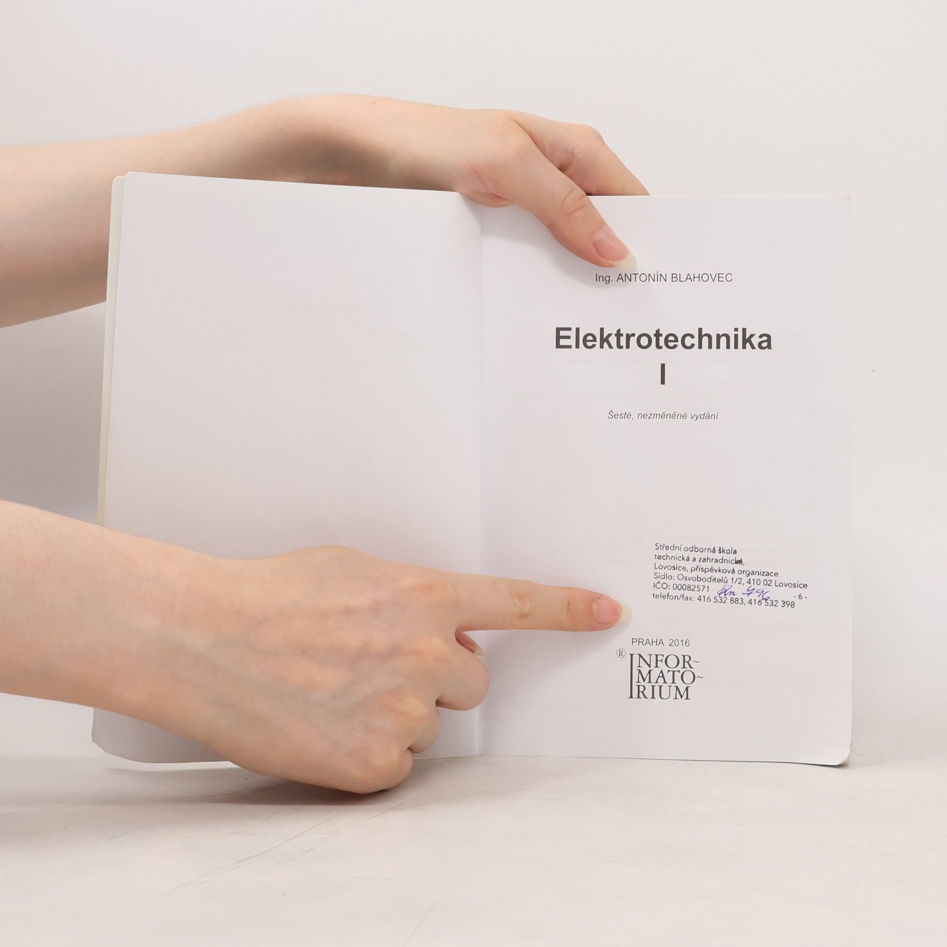 Antonín Blahovec Elektrotechnika I