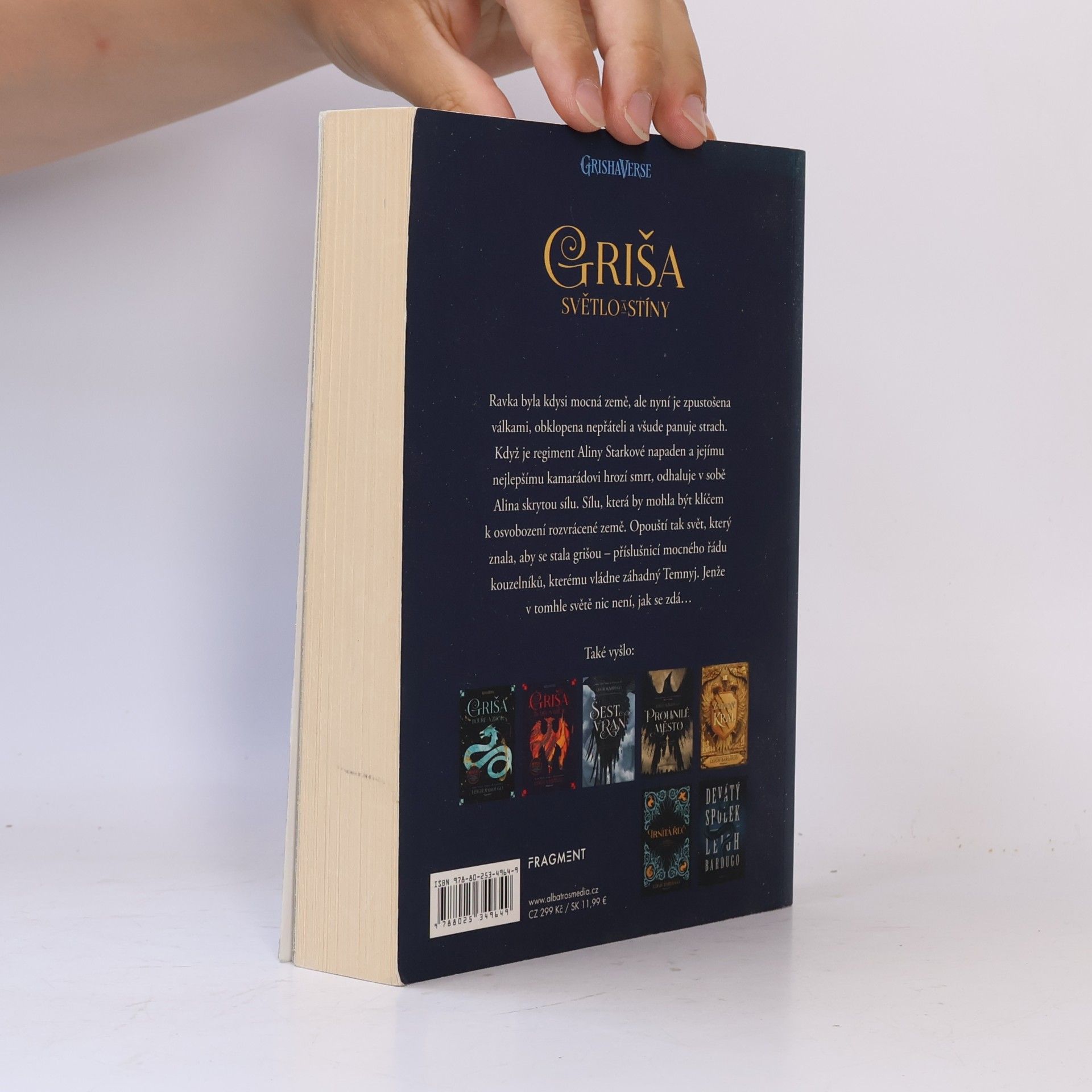 Leigh Bardugo Světlo a stíny
