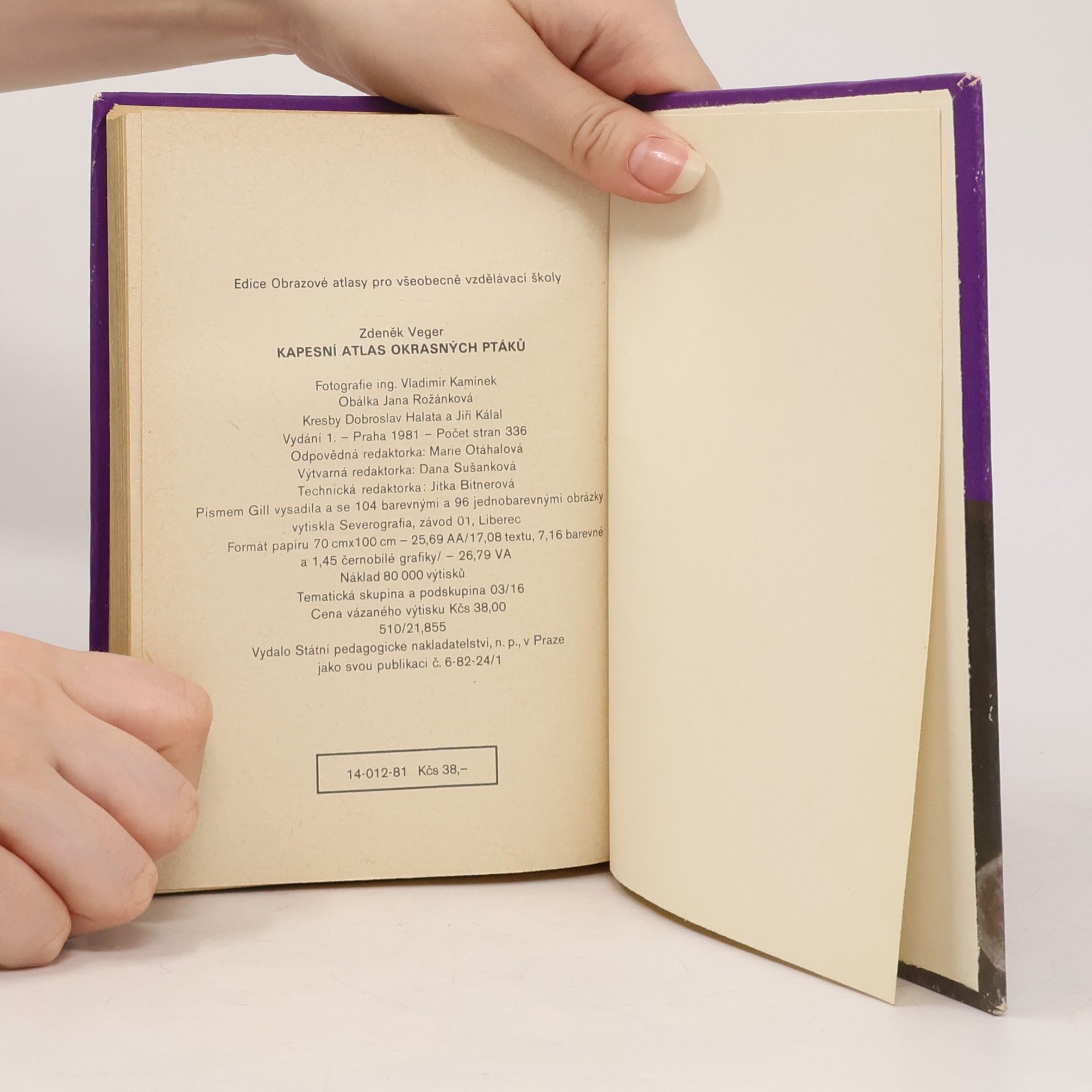 Zdeněk Veger Kapesní atlas okrasných ptáků