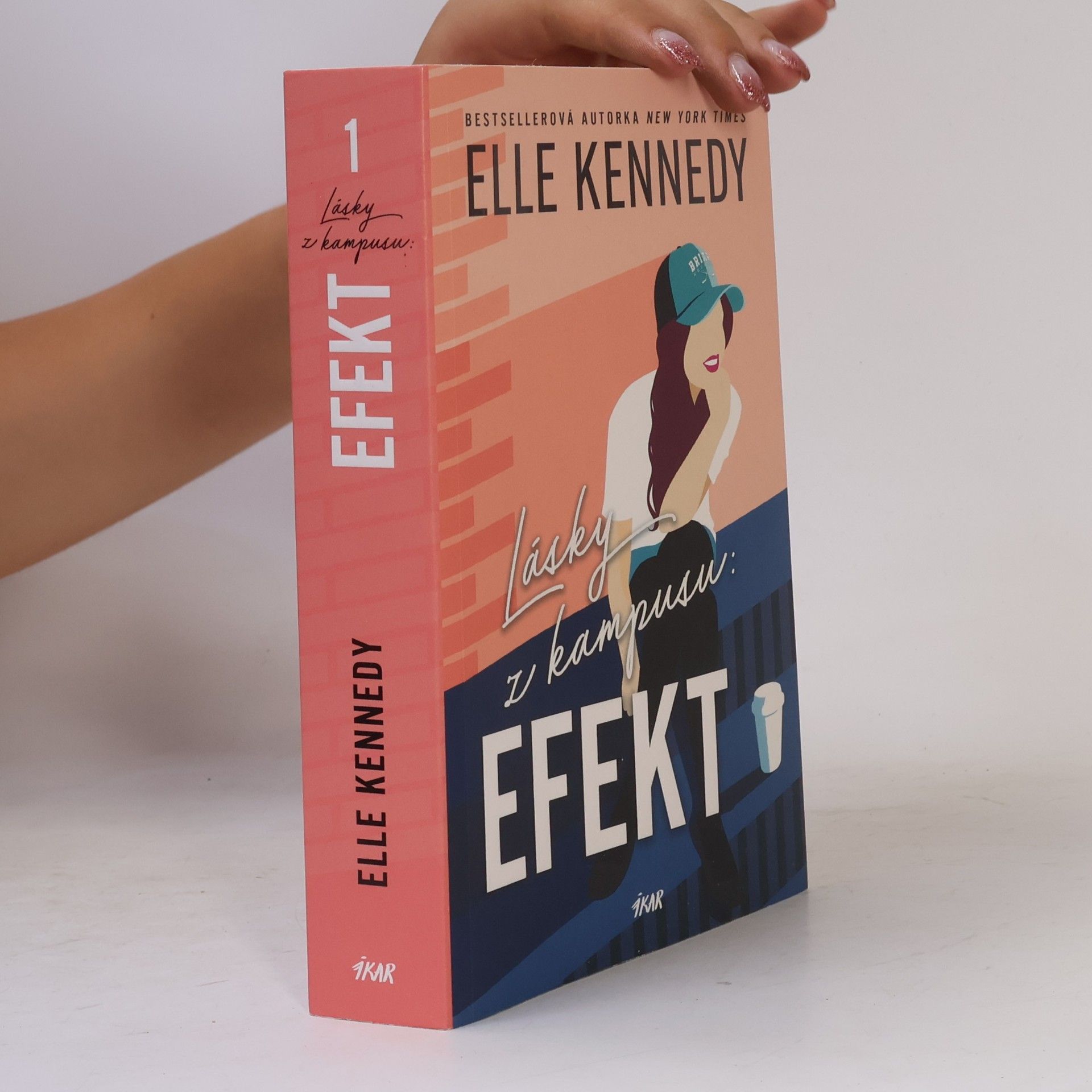 Elle Kennedy Lásky z kampusu. Efekt