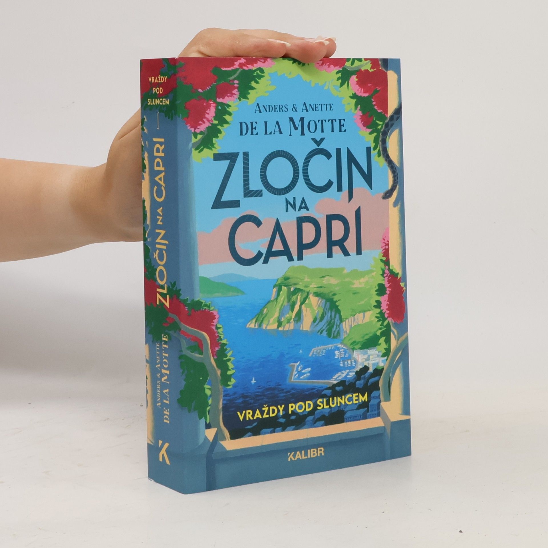 Anette De la Motte Vraždy pod sluncem 1: Zločin na Capri