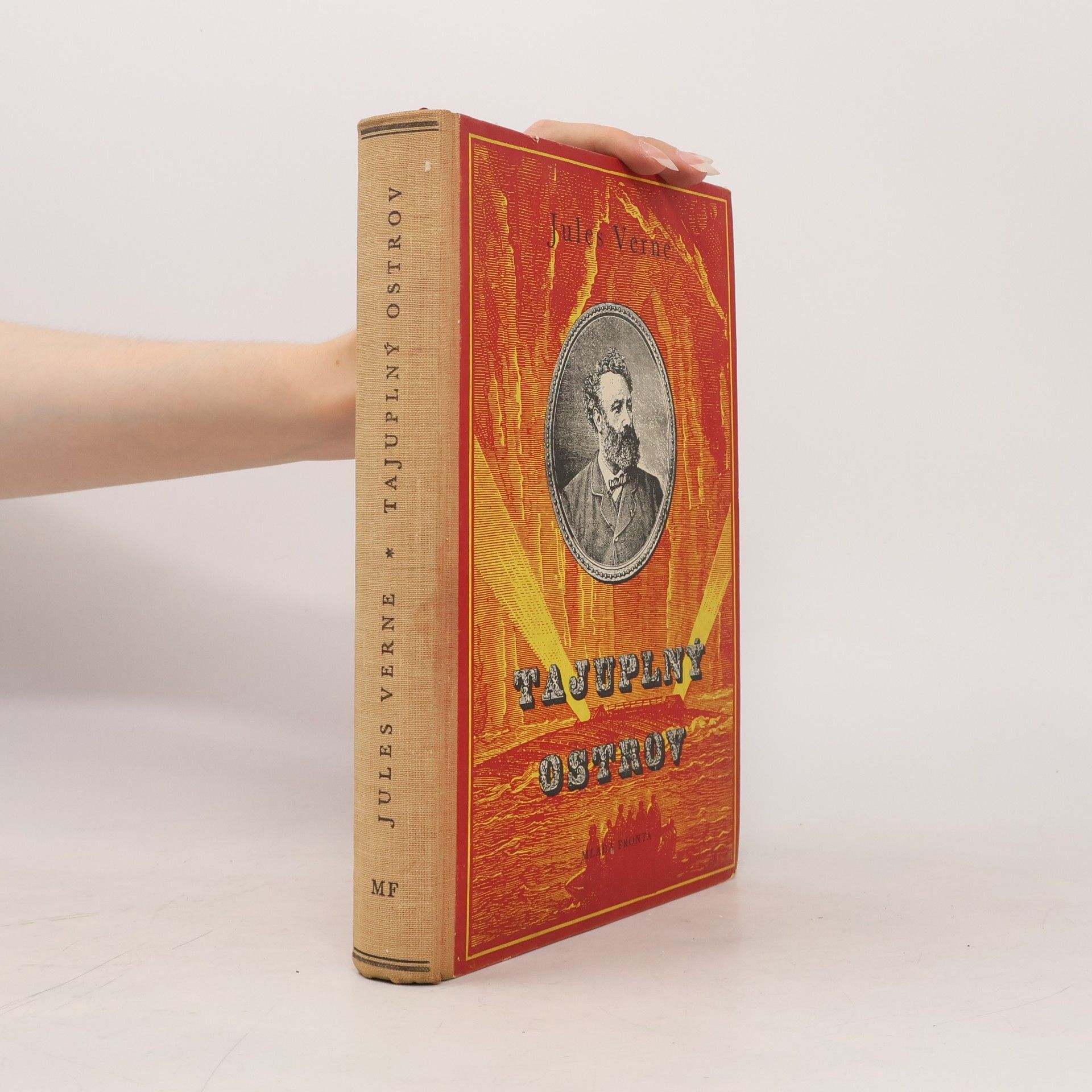 Jules Verne Tajuplný ostrov