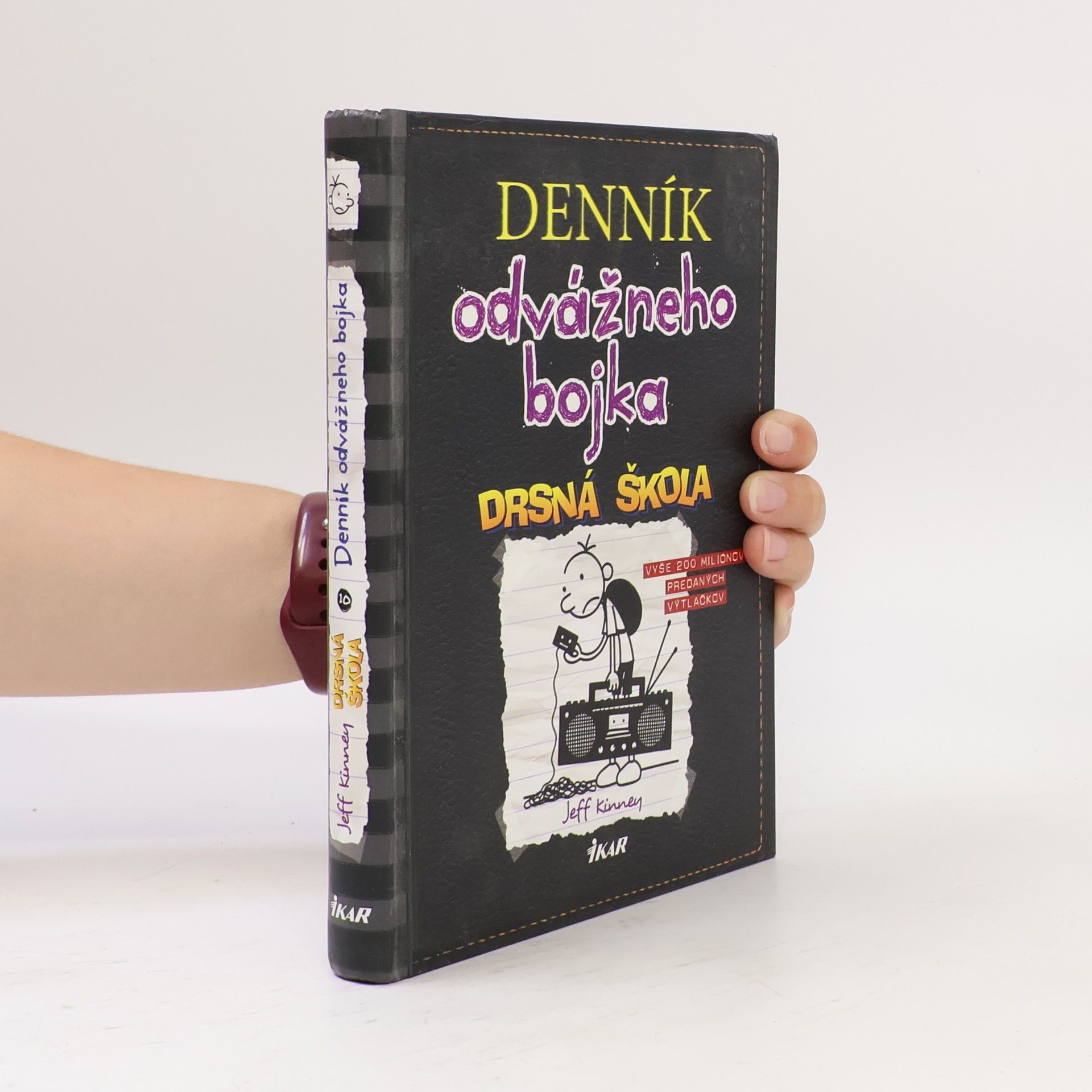 Jeff Kinney Denník odvážneho bojka 10. Drsná škola