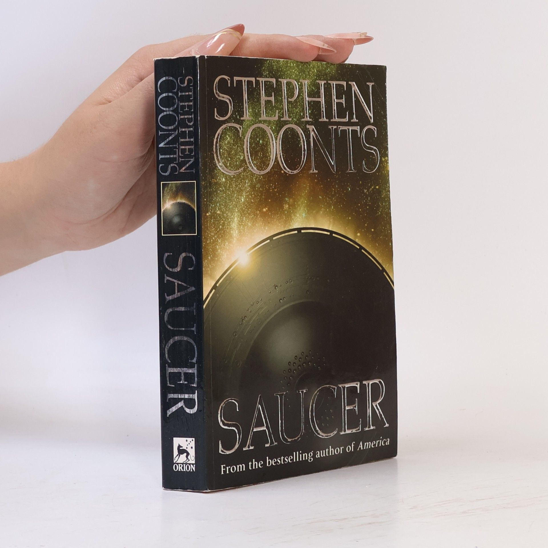 Stephen Coonts Saucer