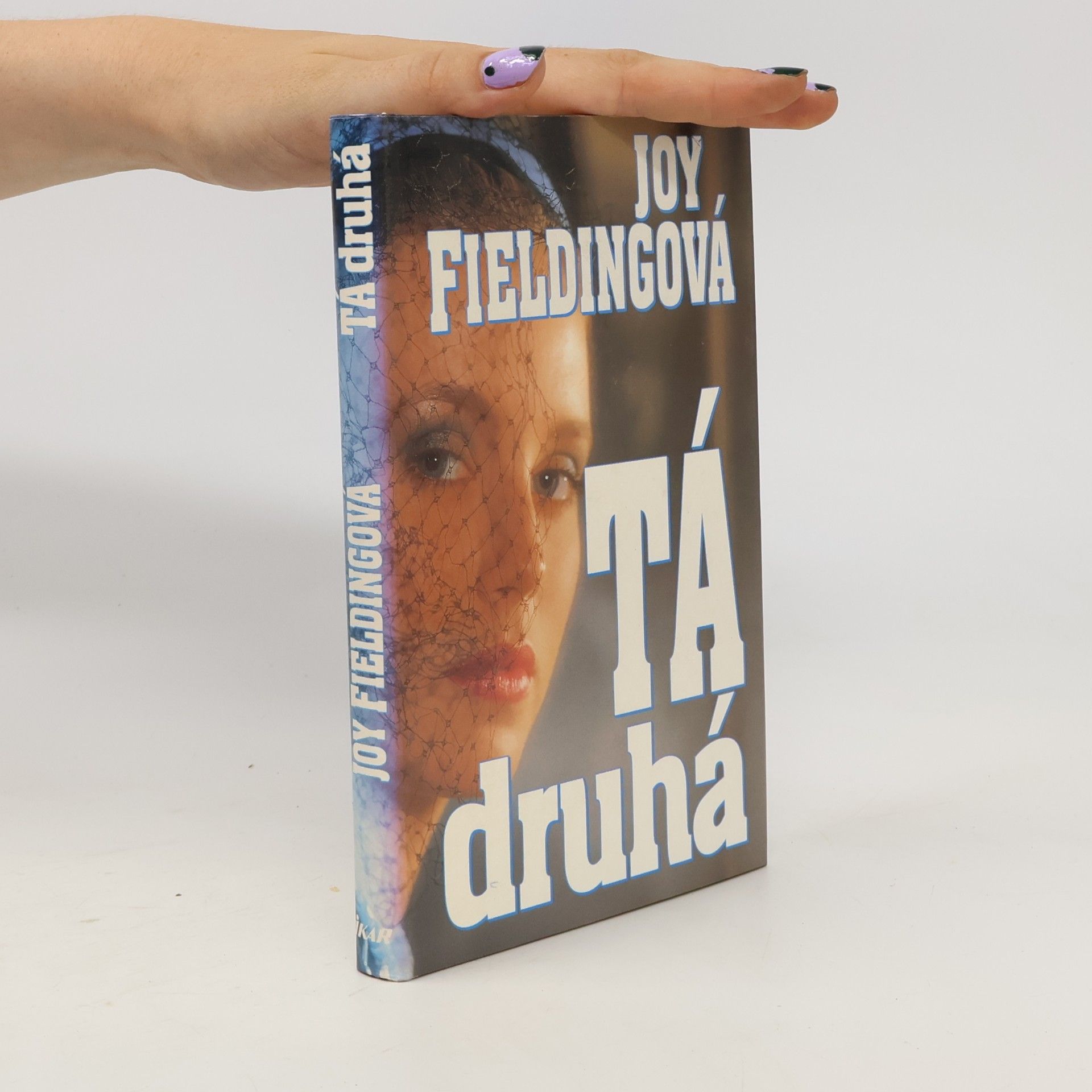 Joy Fielding Tá druhá