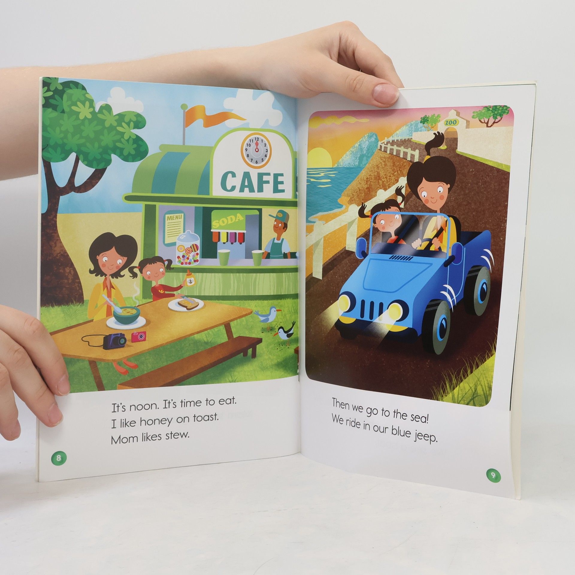 Various authors Oxford Phonics World Readers: Level 3: A Day with Mom