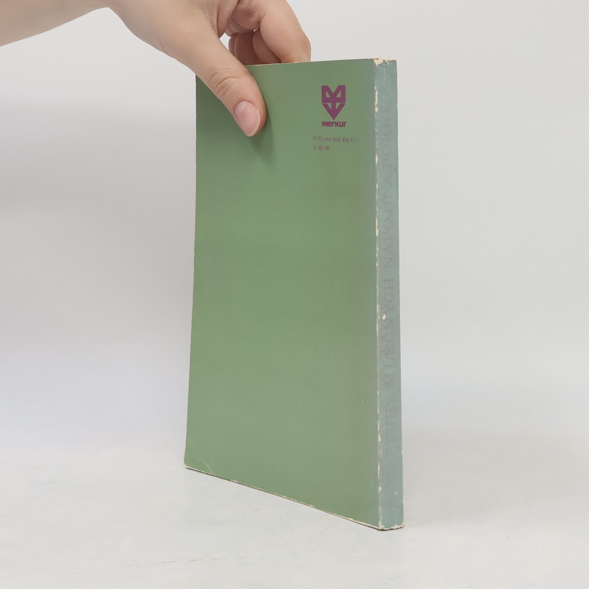 František Syrový Receptury mléčných nápojů a pokrmů