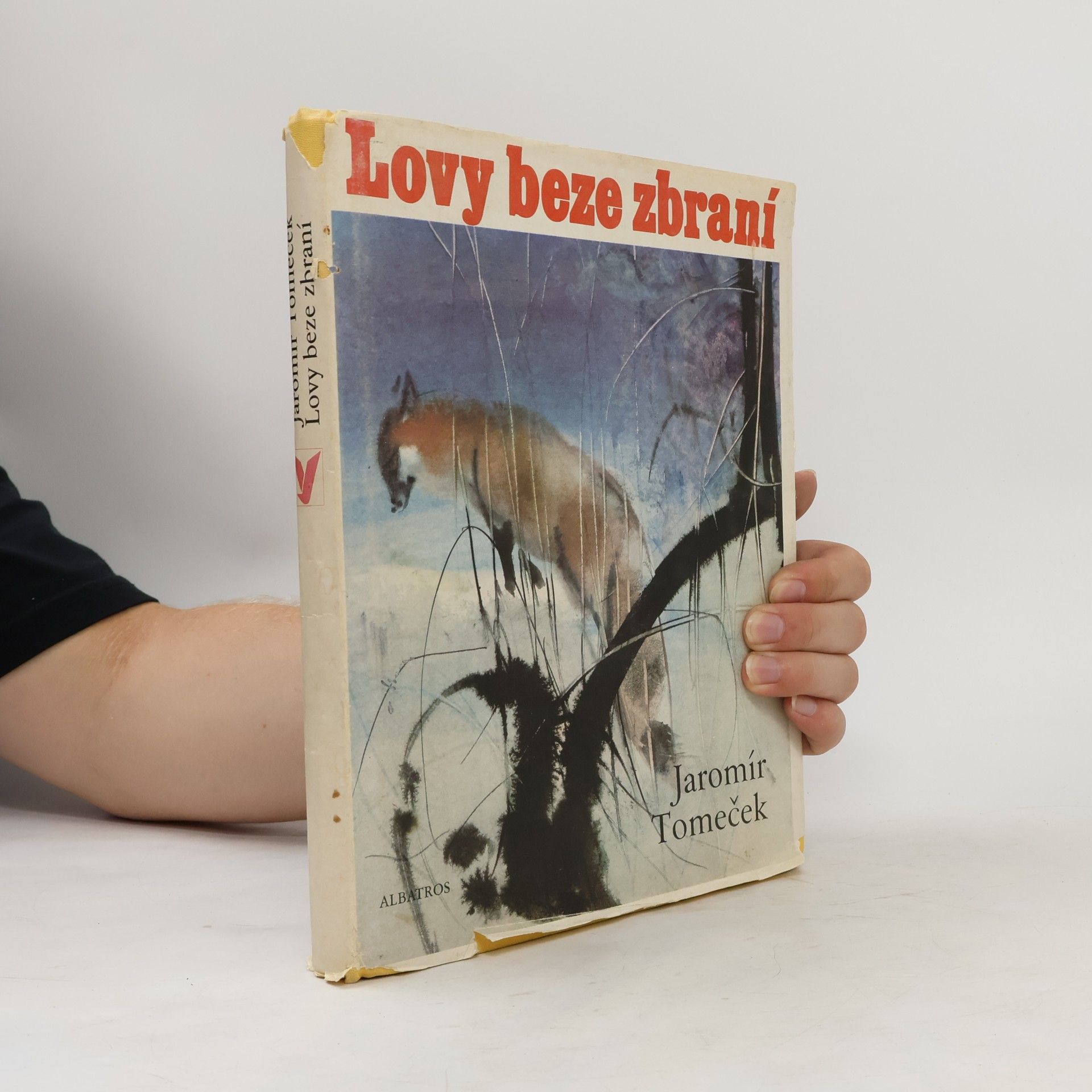 Jaromír Tomeček Lovy beze zbraní
