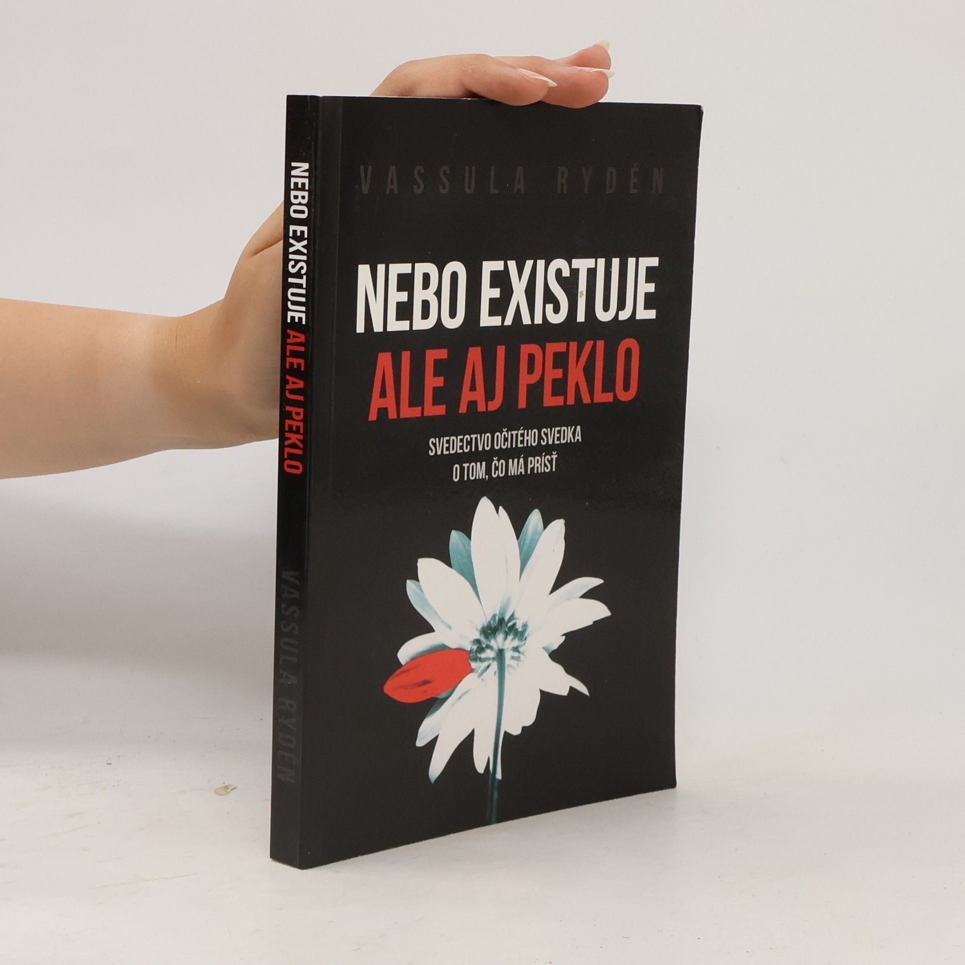 Nebo existuje, ale aj peklo