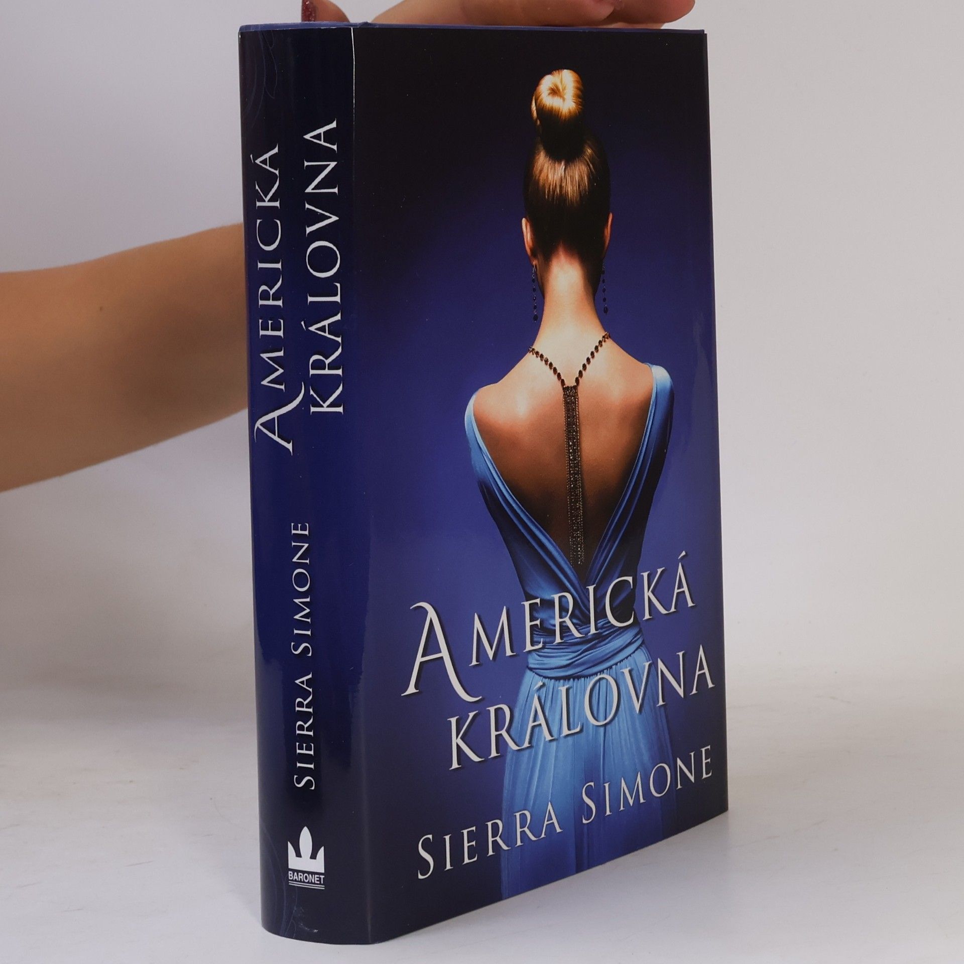 Sierra Simone Americká královna