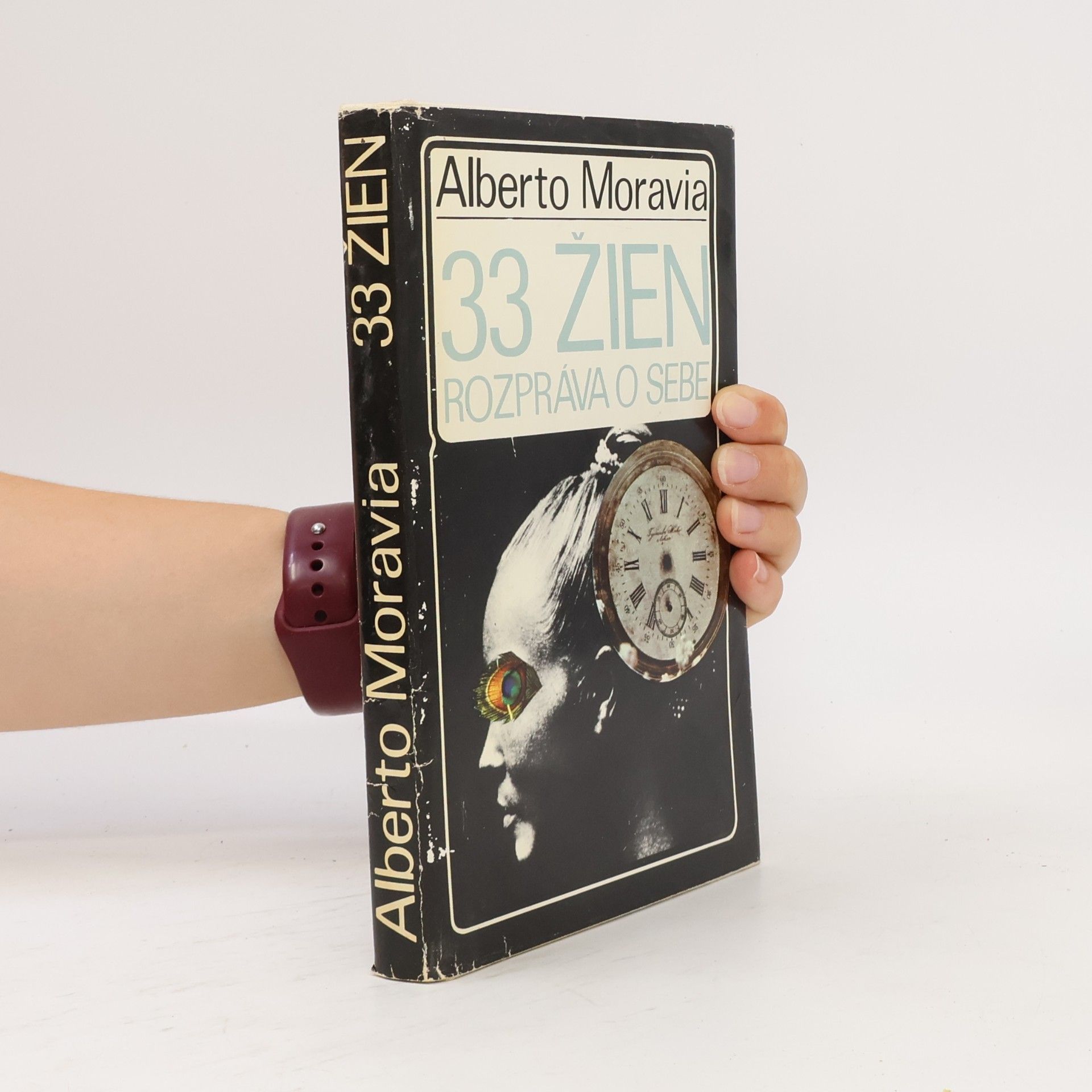Alberto Moravia 33 žien rozpráva o sebe