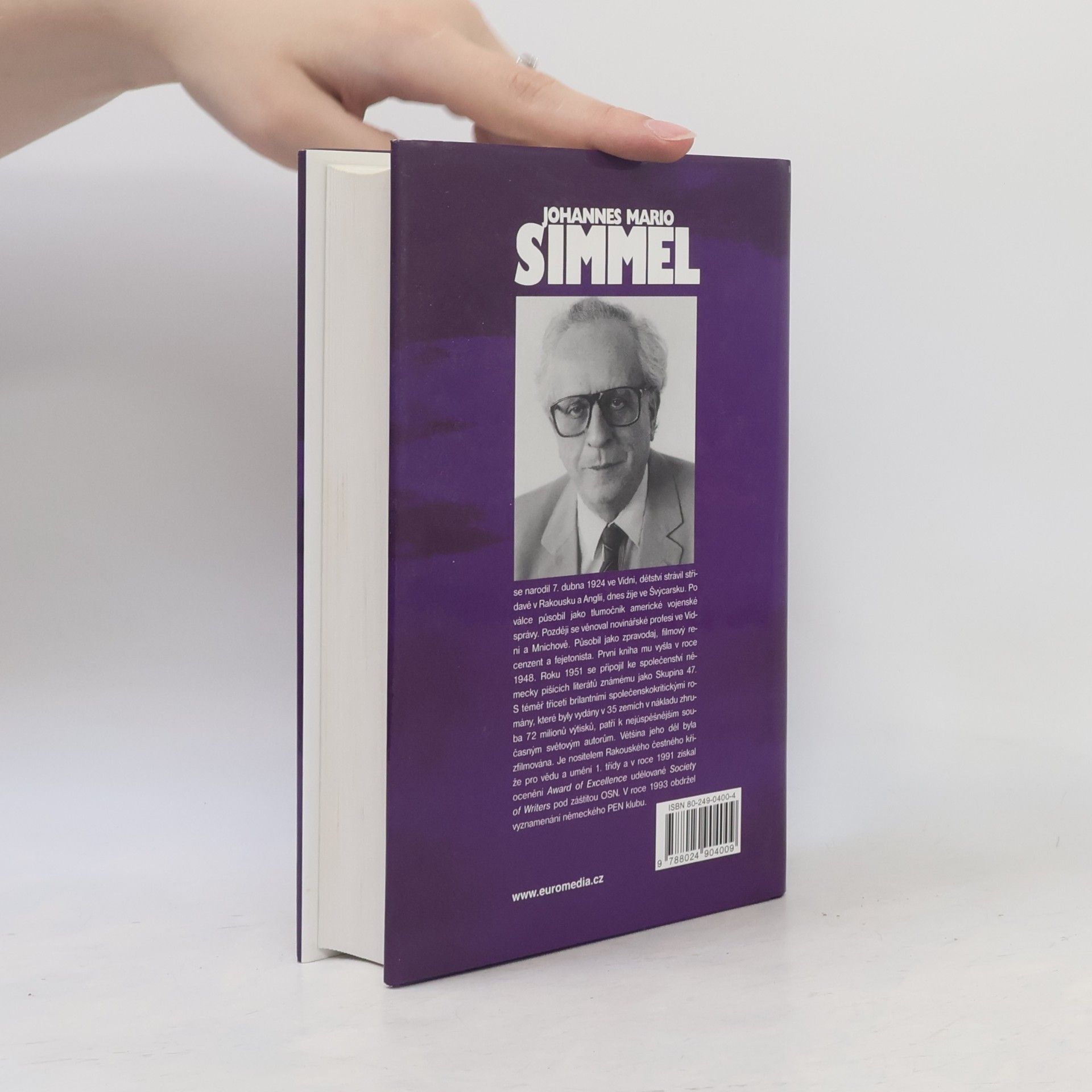 Johannes Mario Simmel Z čeho jsou utkány sny