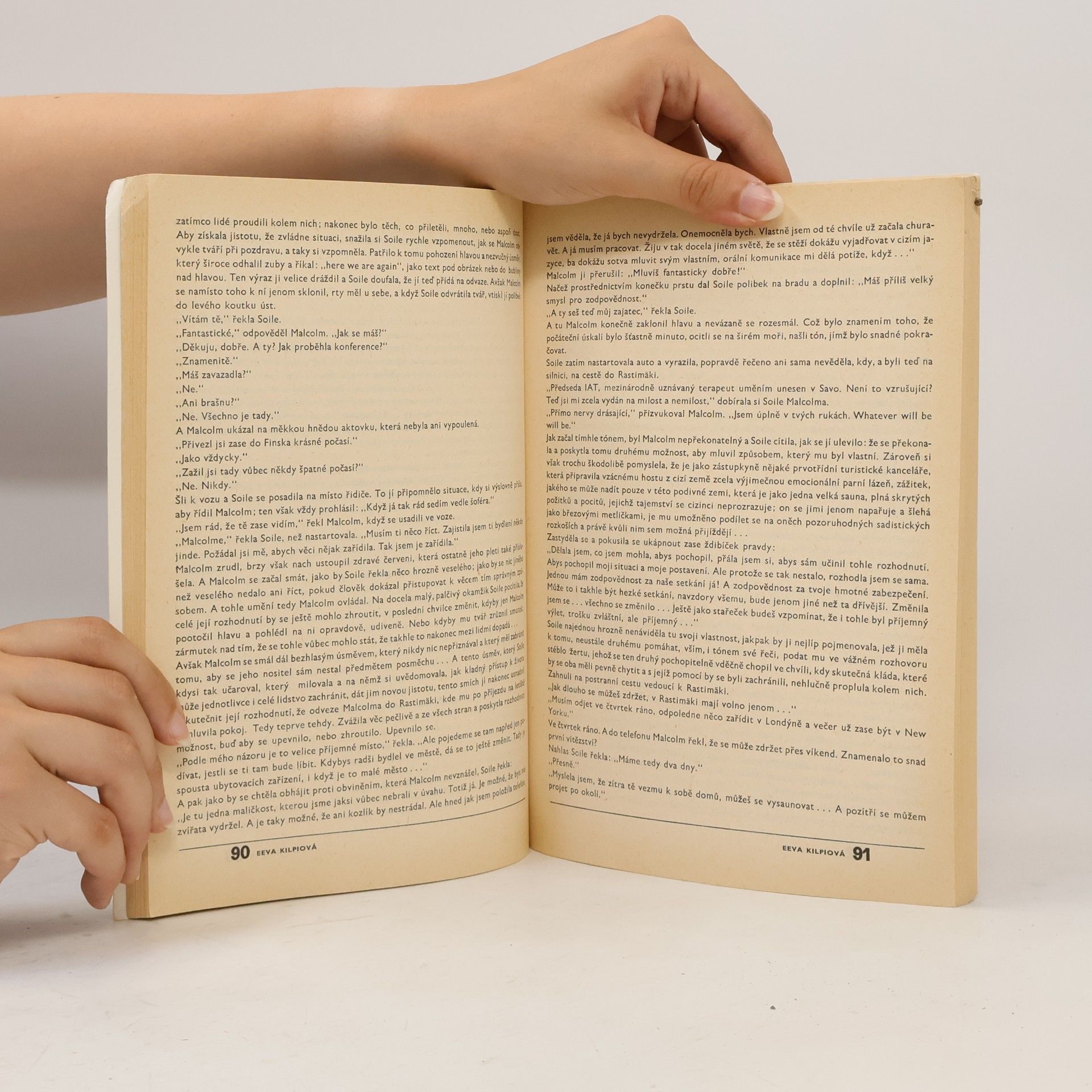 Autorenkollektiv Světová literatura 1/1984